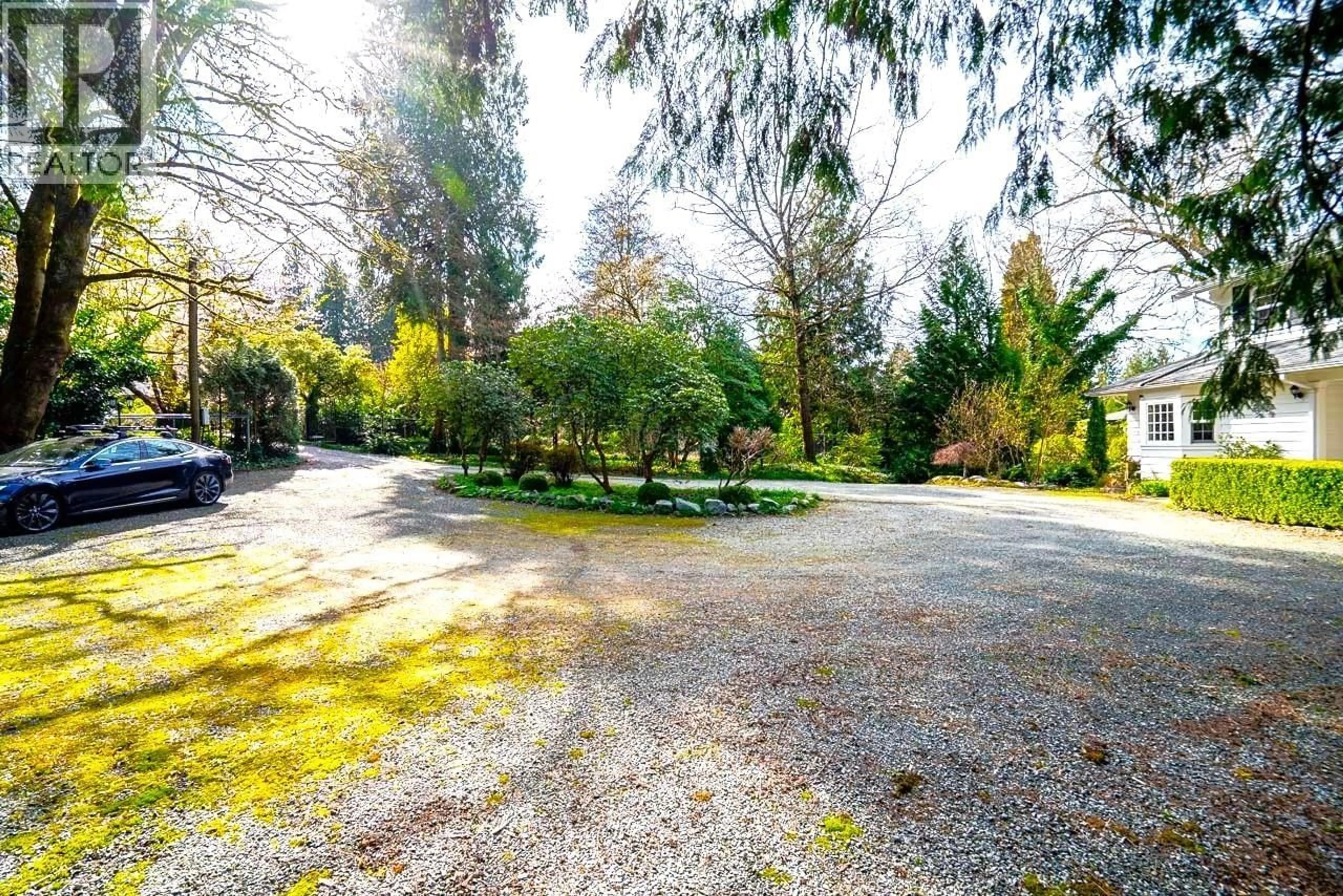 A pic from outside/outdoor area/front of a property/back of a property/a pic from drone, forest/trees view for 21489 CHERRY PLACE, Coquitlam British Columbia V2X4L5
