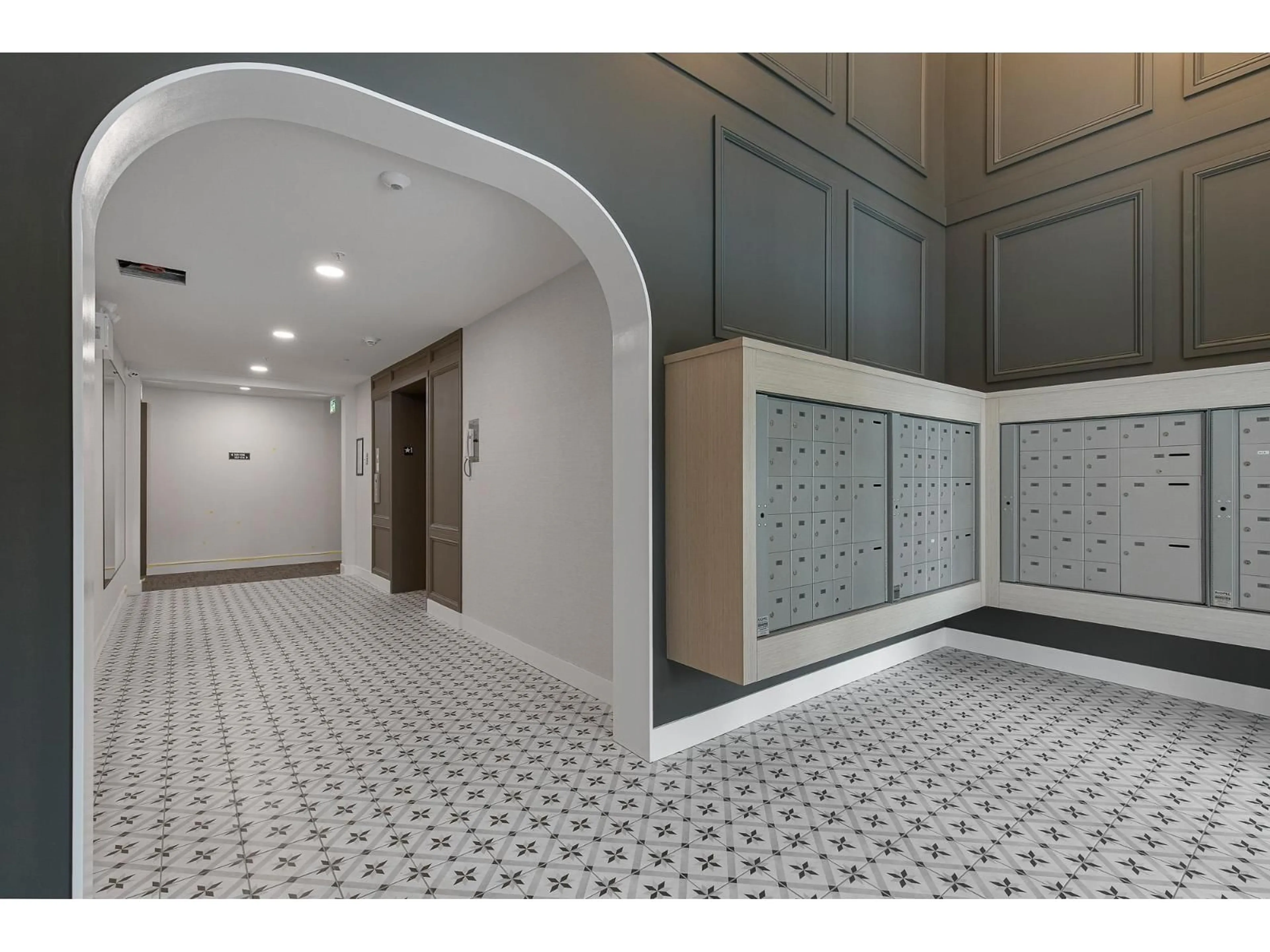 Indoor foyer for 506 - 6045 CHILLIWACK RIVER ROAD, Chilliwack British Columbia V2R6L5