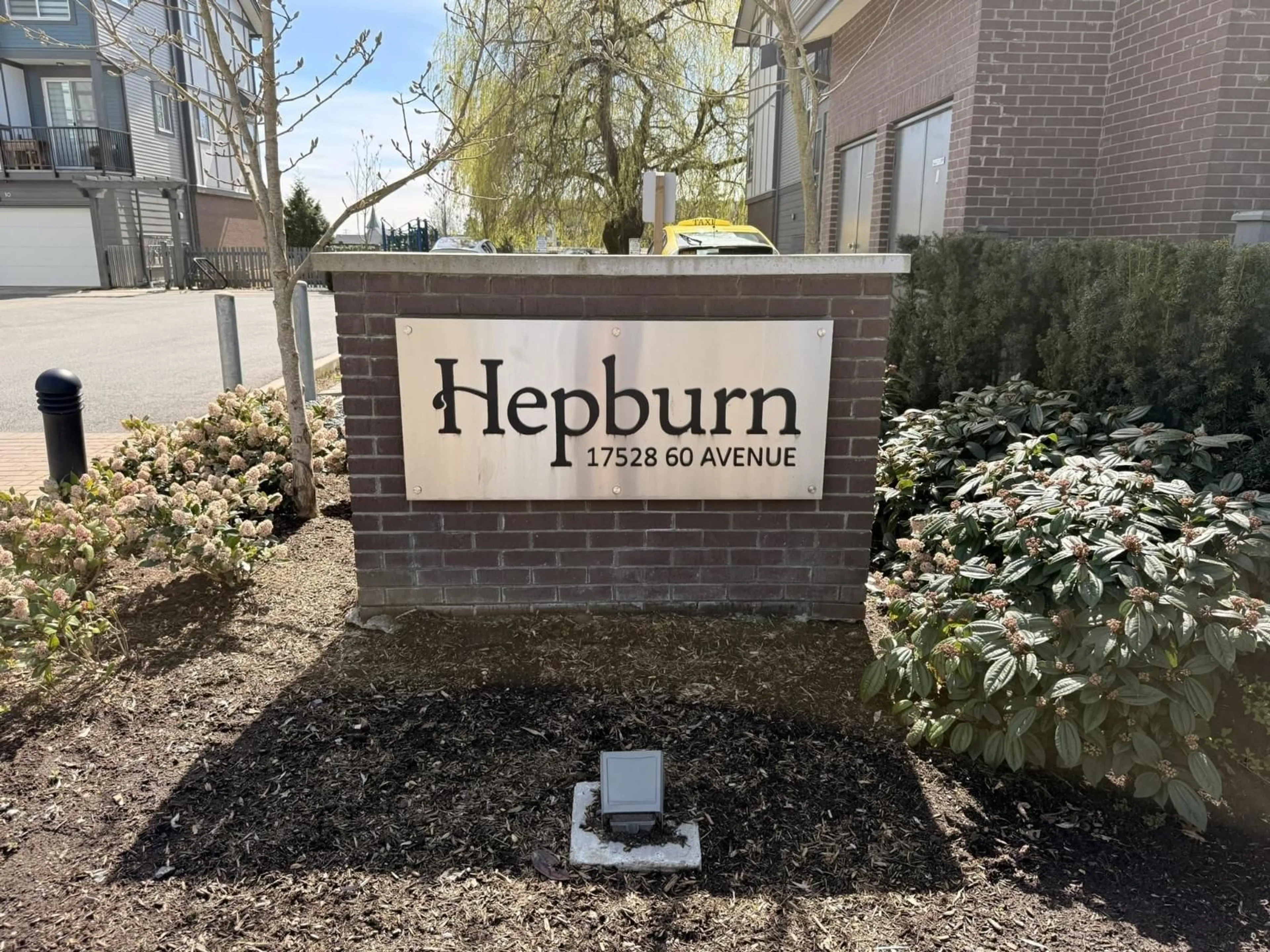 Unknown for 4 - 17528 60 AVENUE, Surrey British Columbia V3S1T8