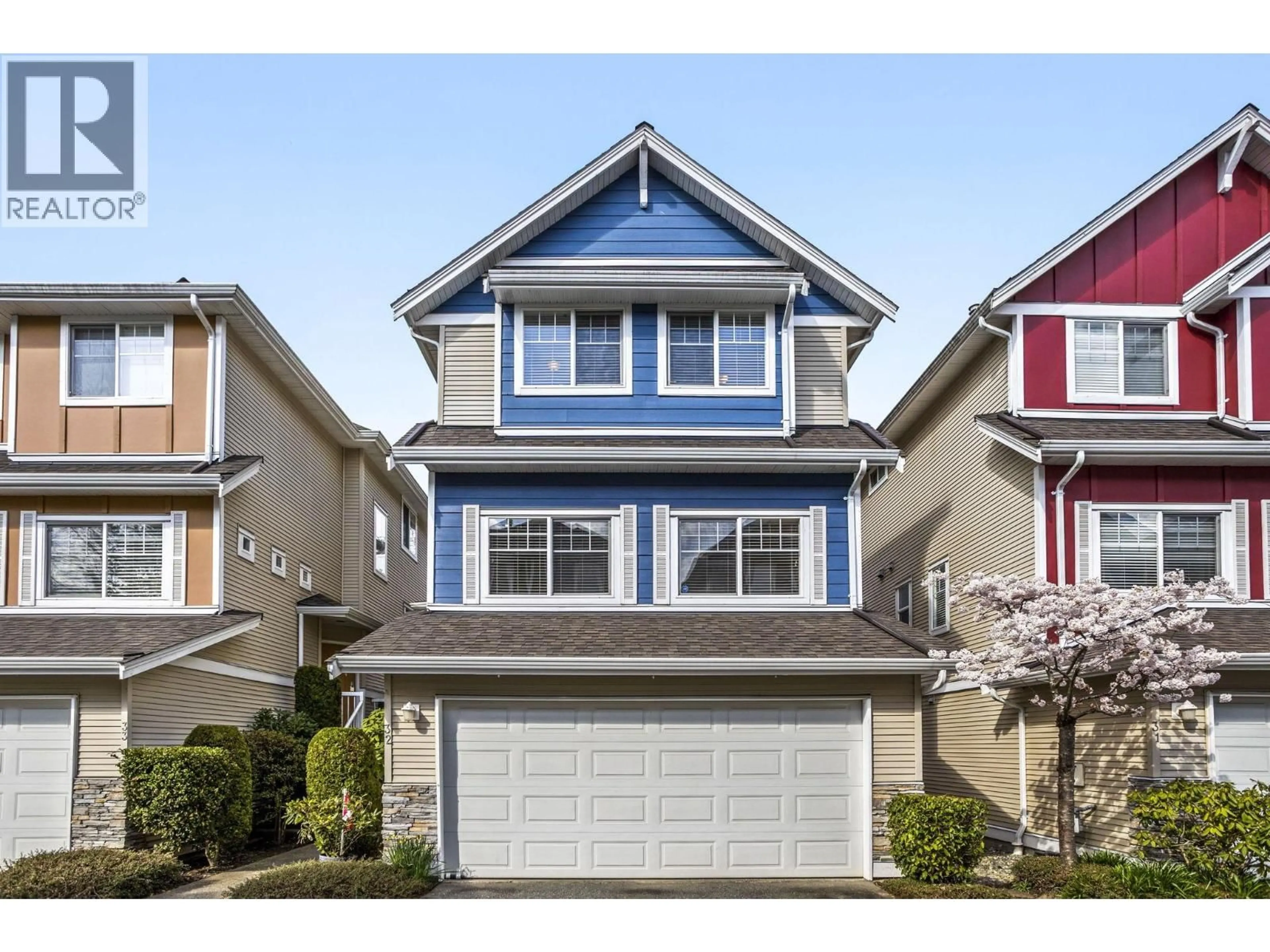 Home with vinyl exterior material, street for 32 - 1108 RIVERSIDE CLOSE, Port Coquitlam British Columbia V3B8C2