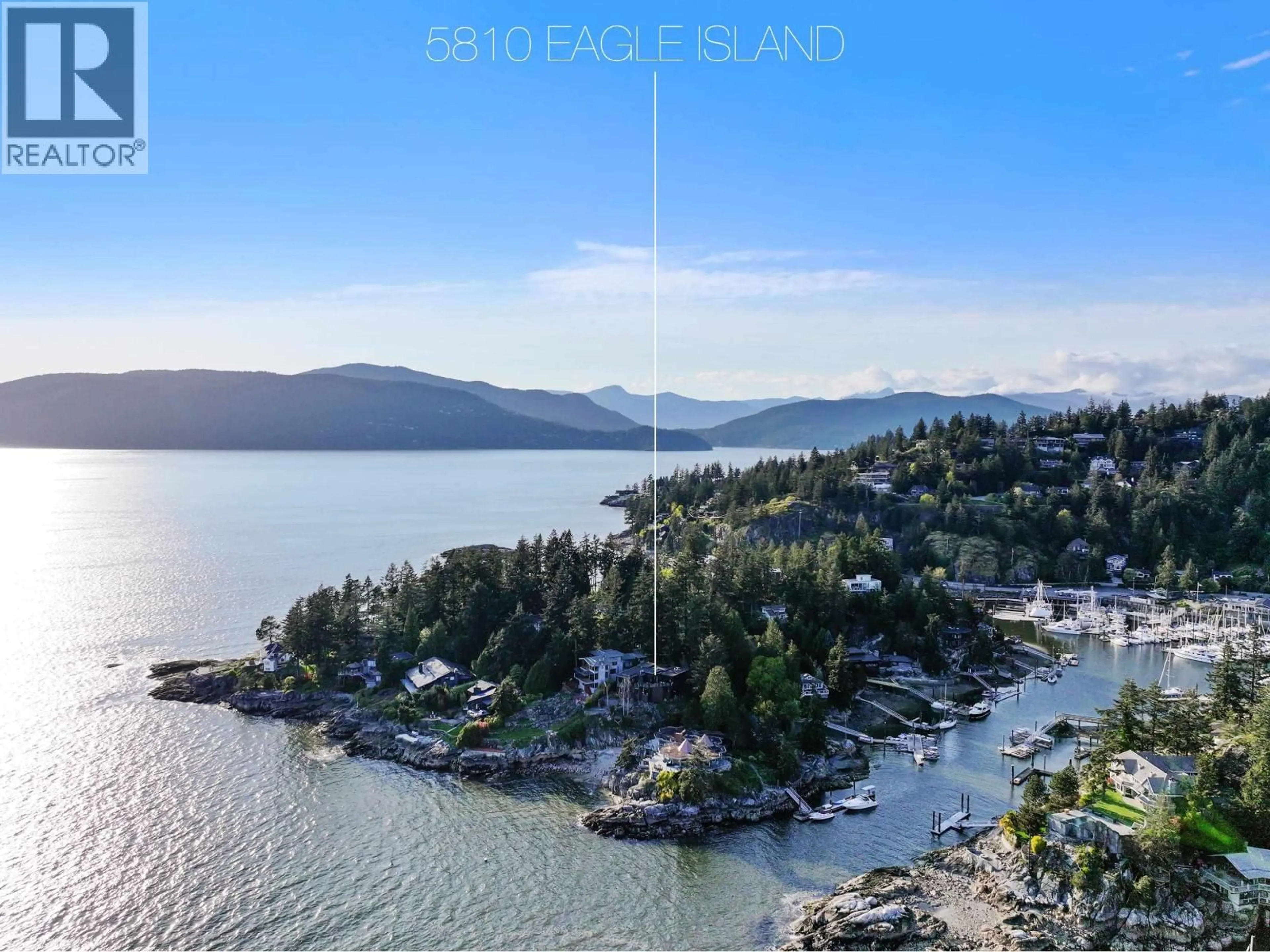 A pic from outside/outdoor area/front of a property/back of a property/a pic from drone, water/lake/river/ocean view for 5810 EAGLE ISLAND, West Vancouver British Columbia V7W1V5