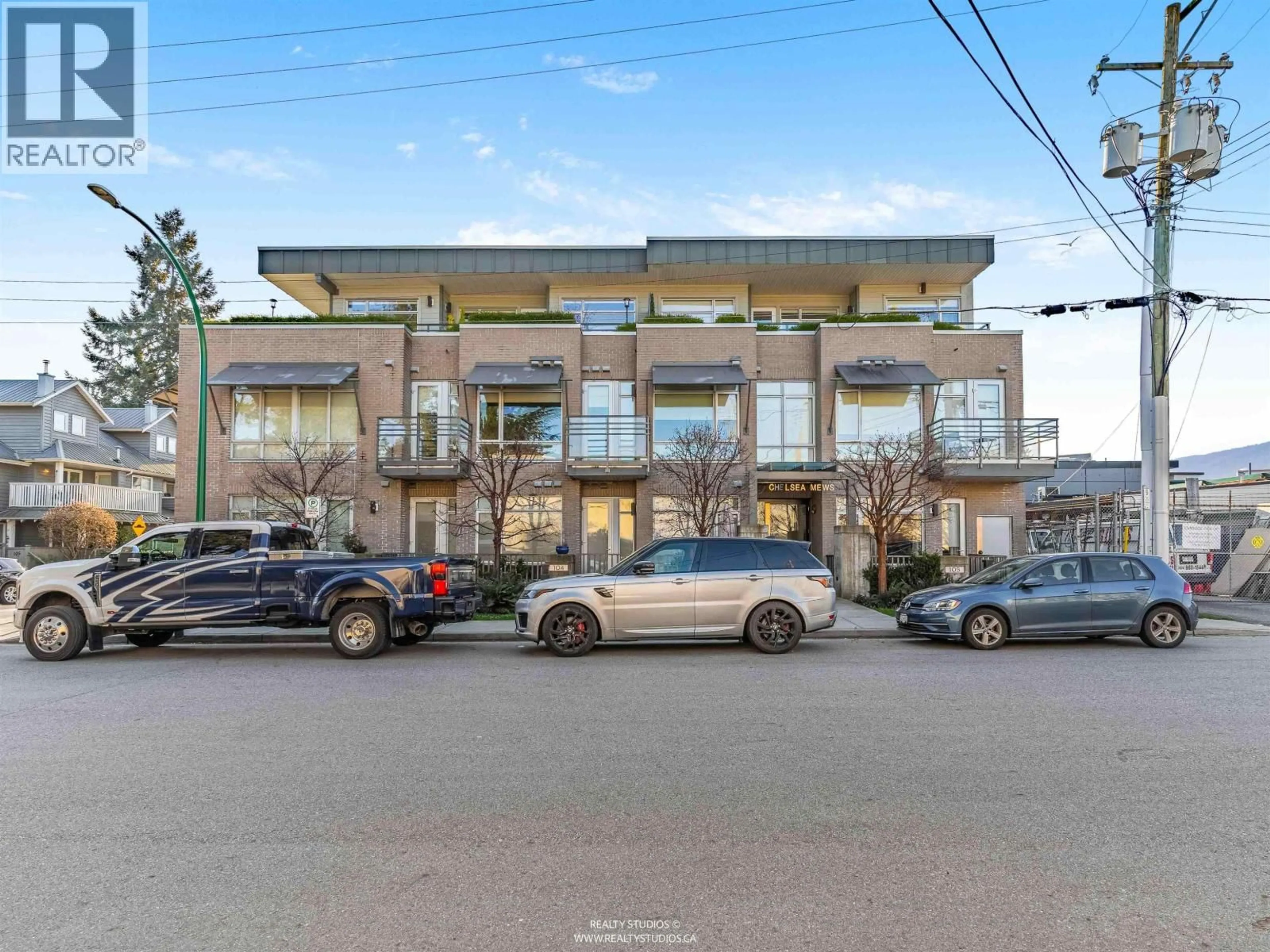 Unknown for 206 - 1591 BOWSER AVENUE, North Vancouver British Columbia V7P2Y4