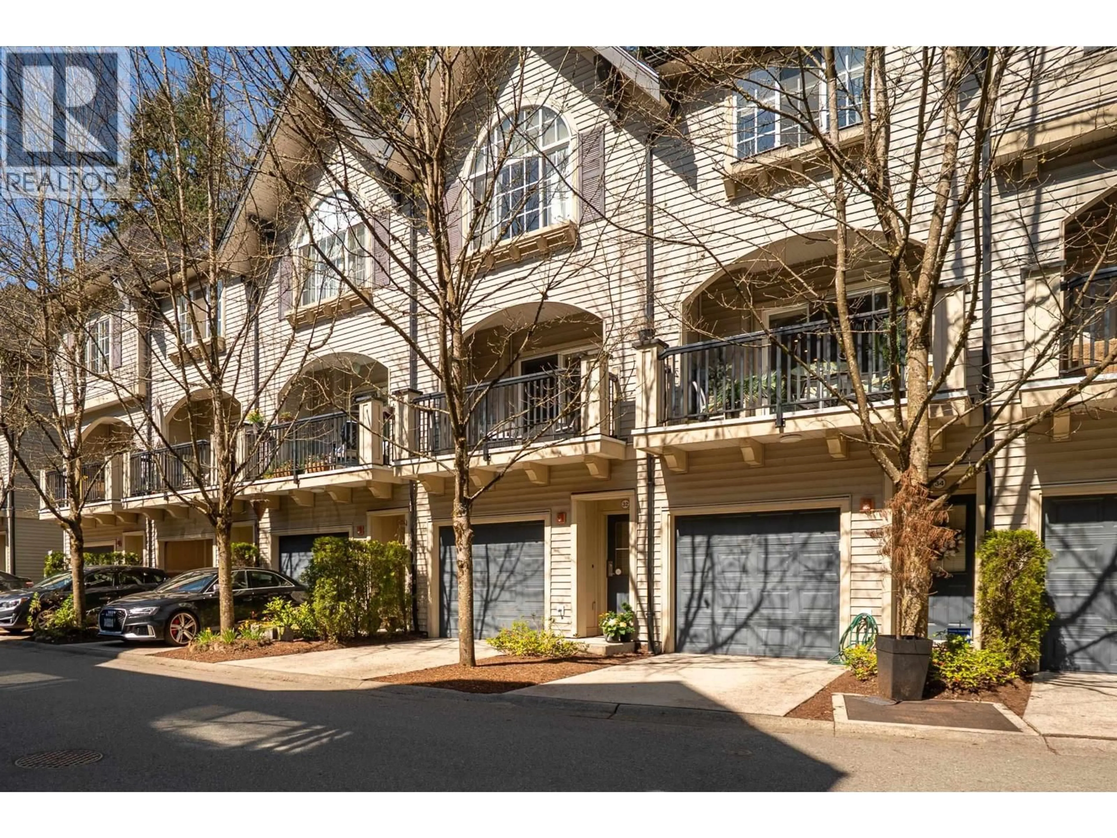 Unknown for 32 - 550 BROWNING PLACE, North Vancouver British Columbia V7H3A9