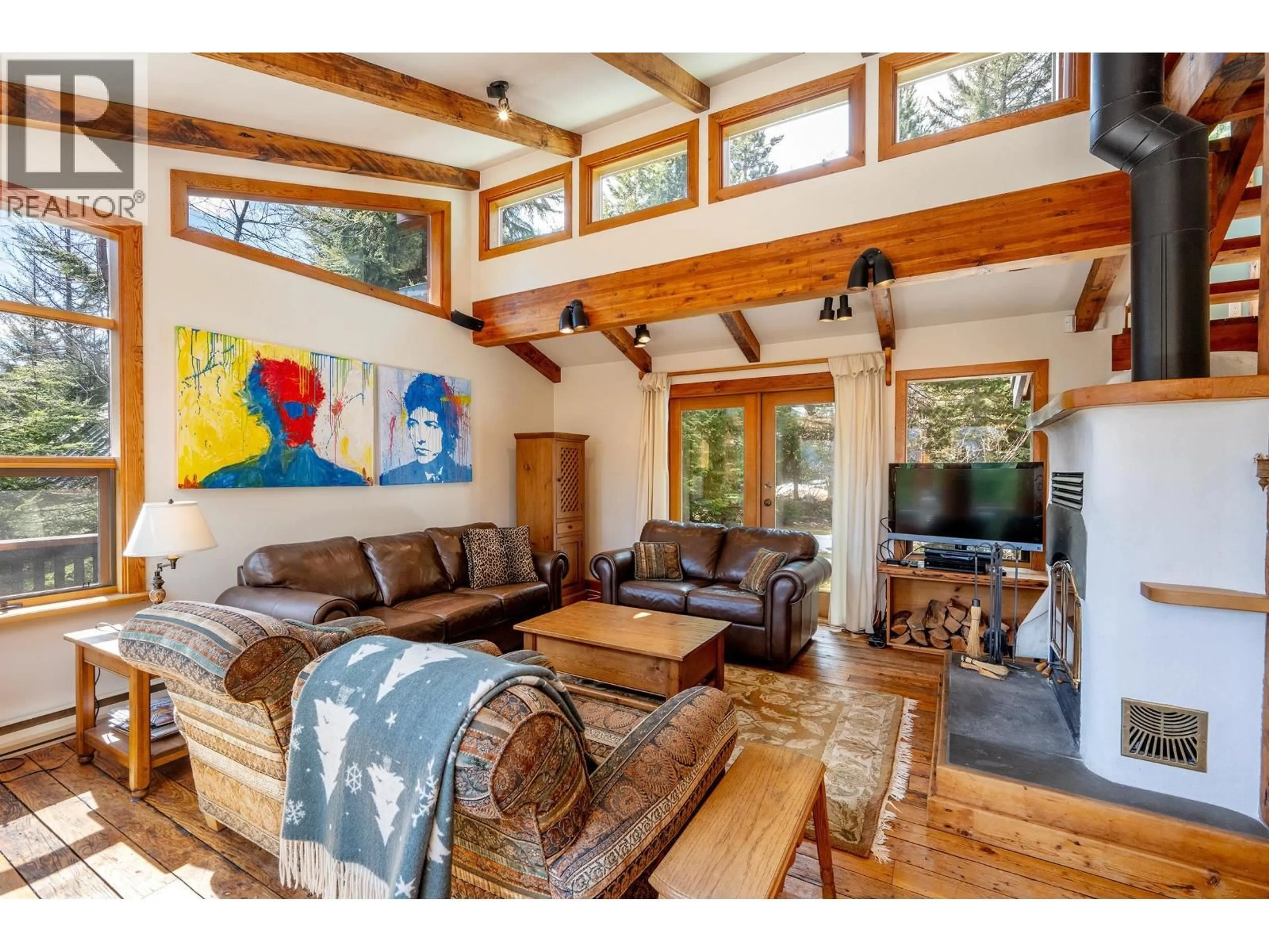 Living room with furniture, wood/laminate floor for 8596 DRIFTER PLACE, Whistler British Columbia V8E0G2