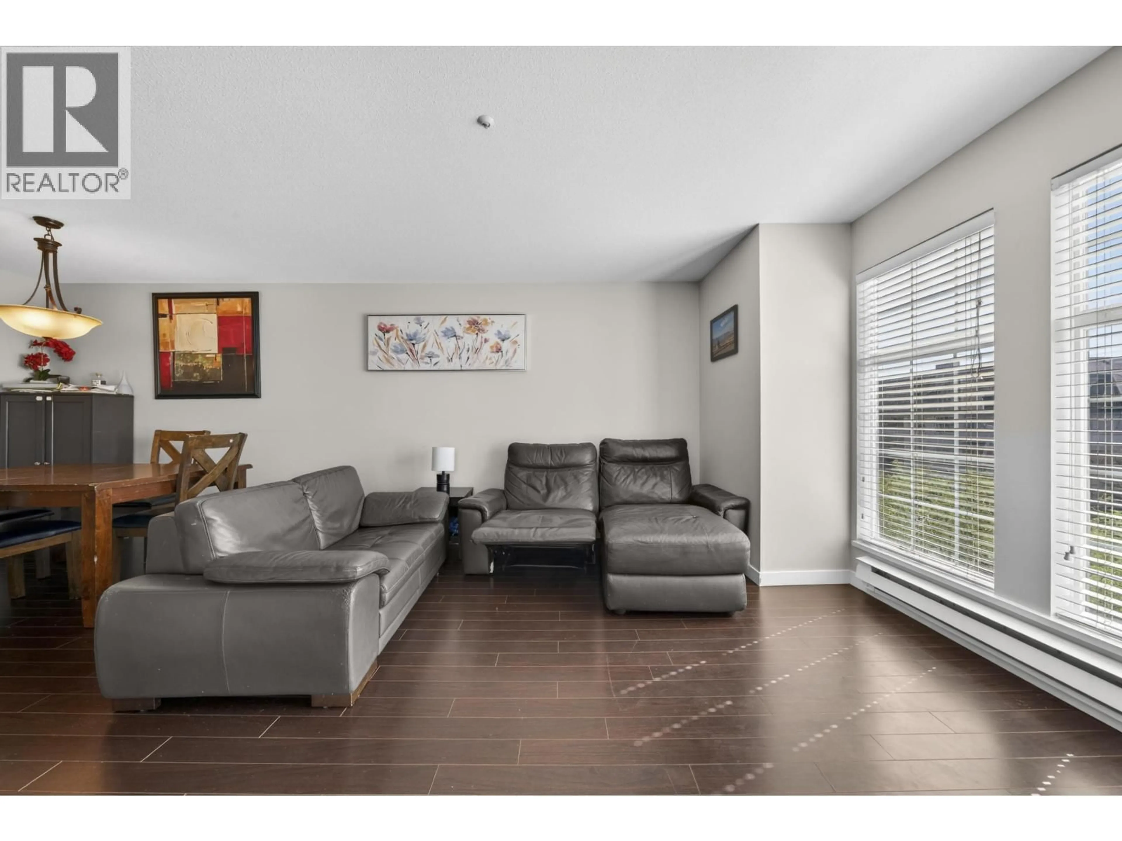 Living room with furniture, unknown for 312 - 1655 GRANT AVENUE, Port Coquitlam British Columbia V3B7V1