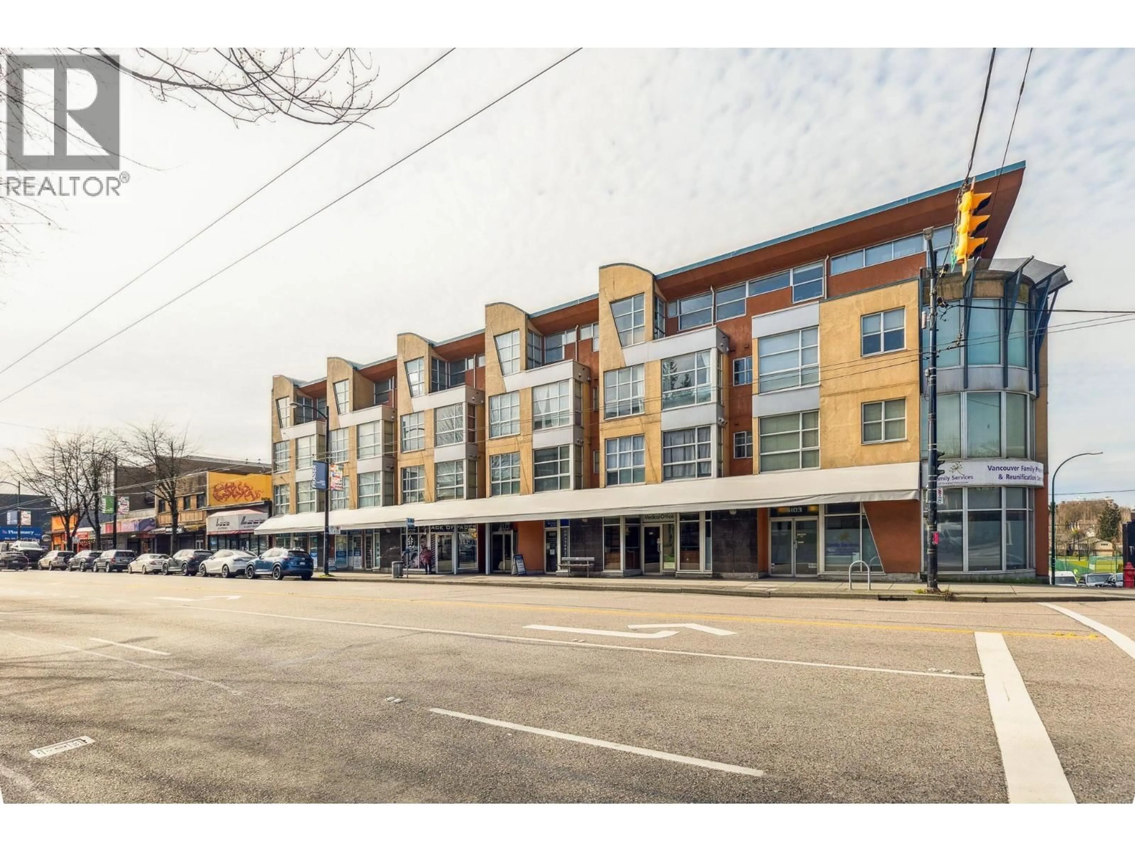 Unknown for PH3 - 4113 FRASER STREET, Vancouver British Columbia V5V4E9