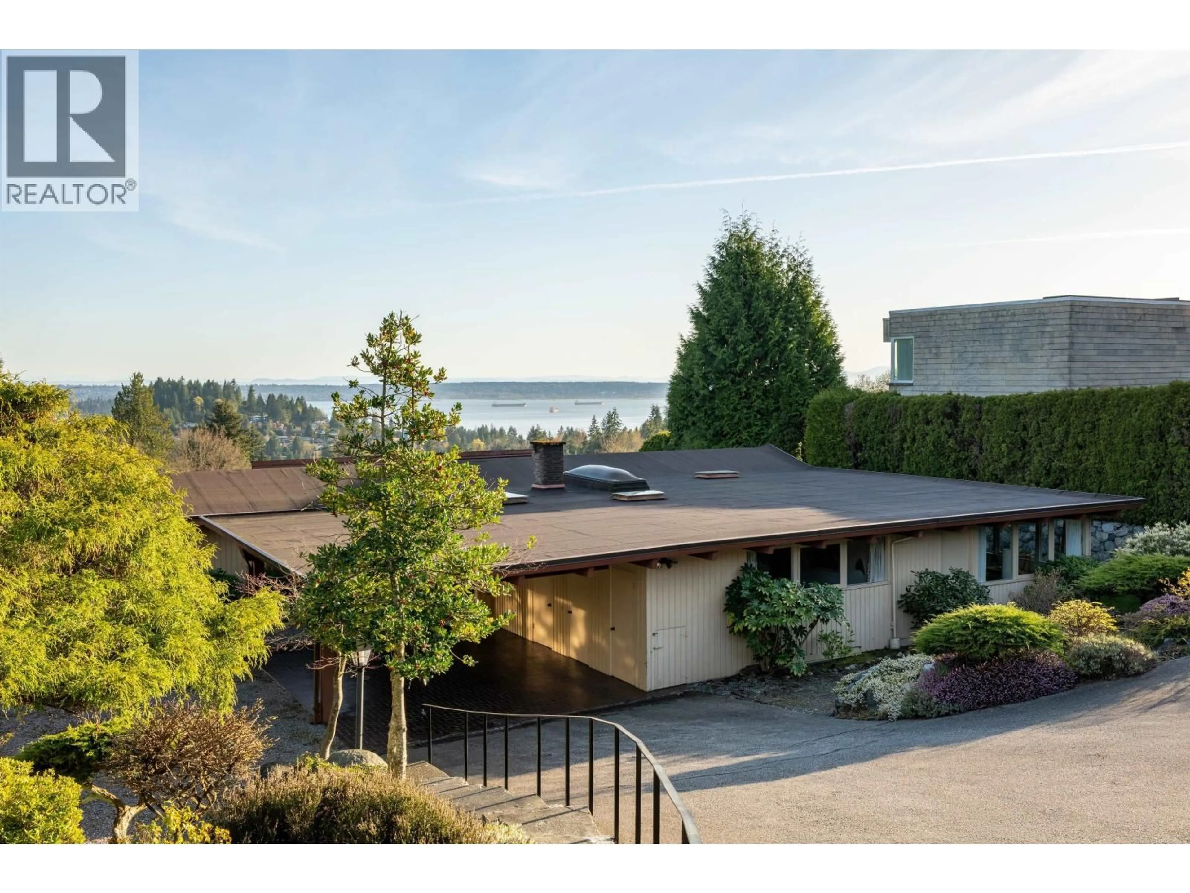 Unknown for 710 FAIRMILE ROAD, West Vancouver British Columbia V7S1R2