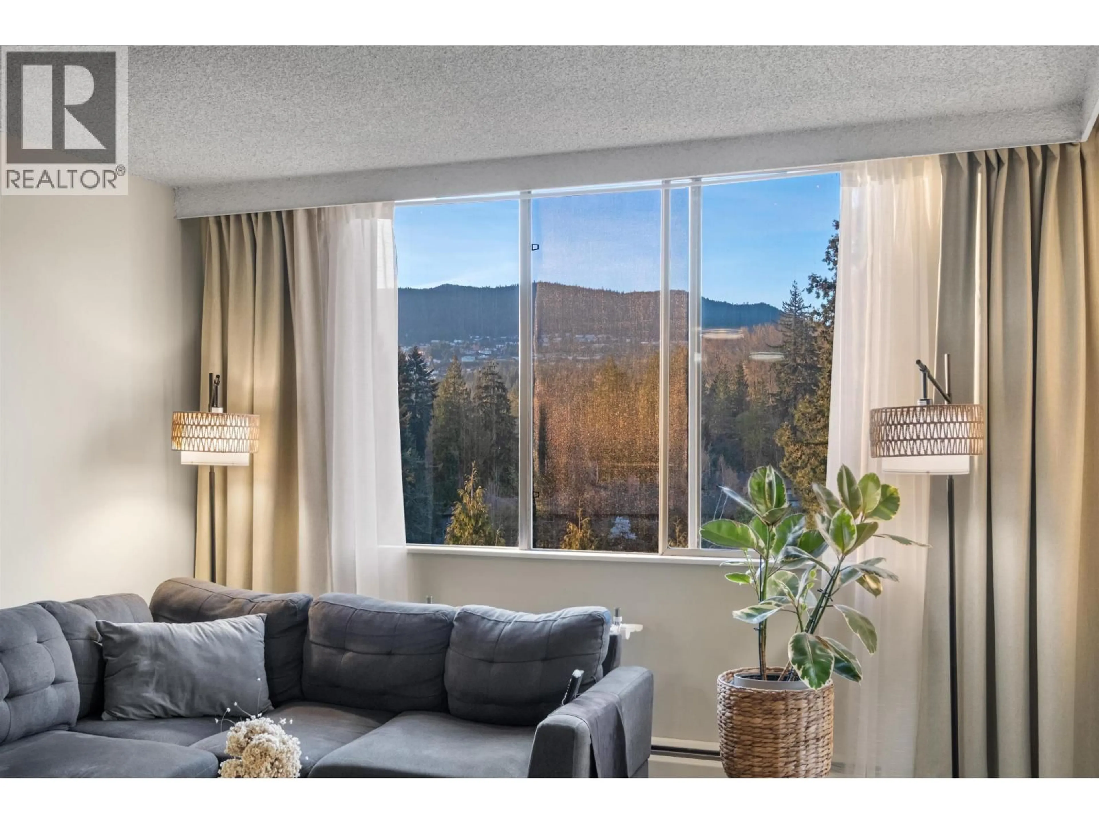 Living room with furniture, unknown for 1205 - 2012 FULLERTON AVENUE, North Vancouver British Columbia V7P3E3