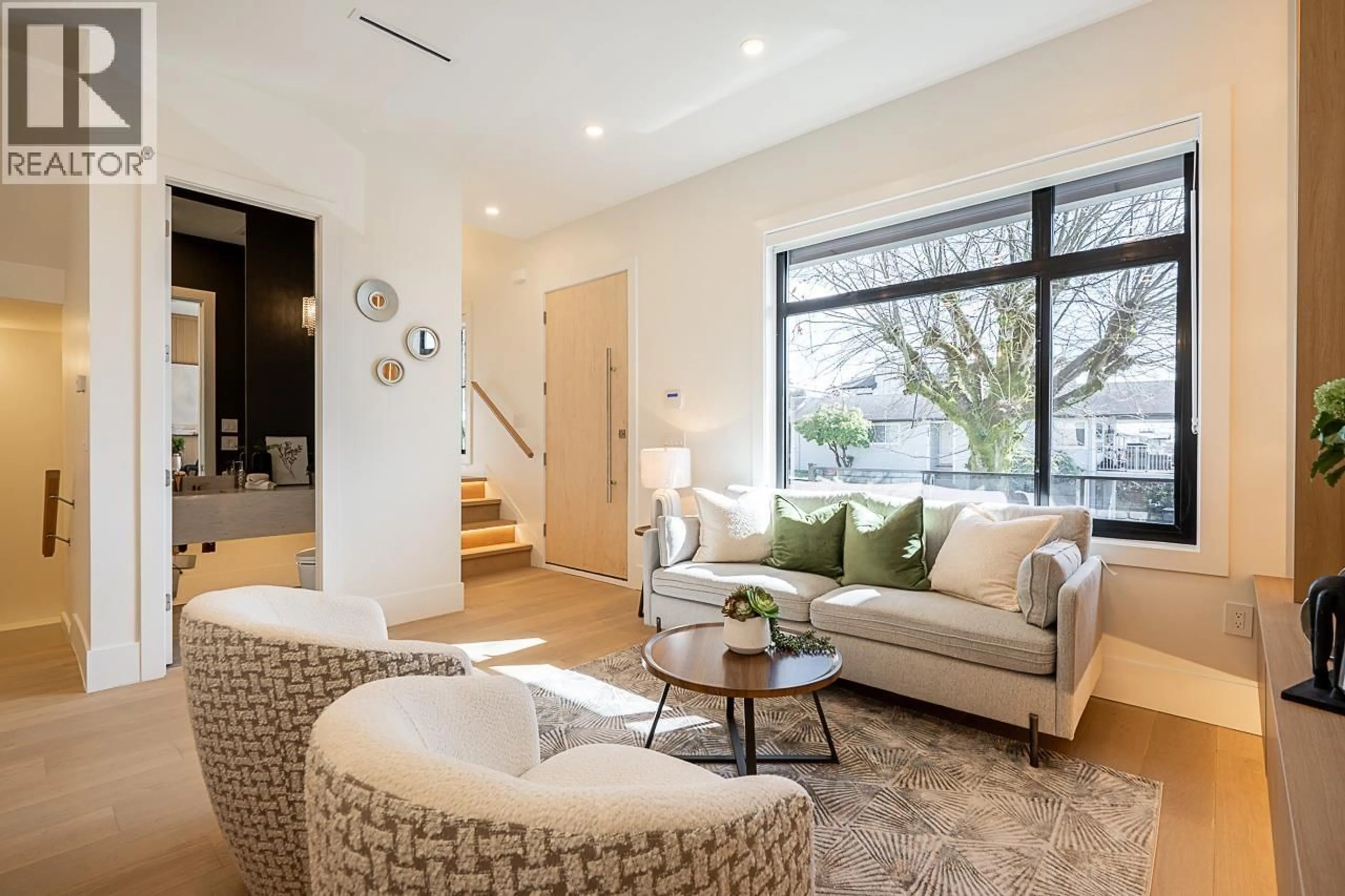 Living room with furniture, unknown for 2 - 4875 ALBERT STREET, Burnaby British Columbia V5C2H4