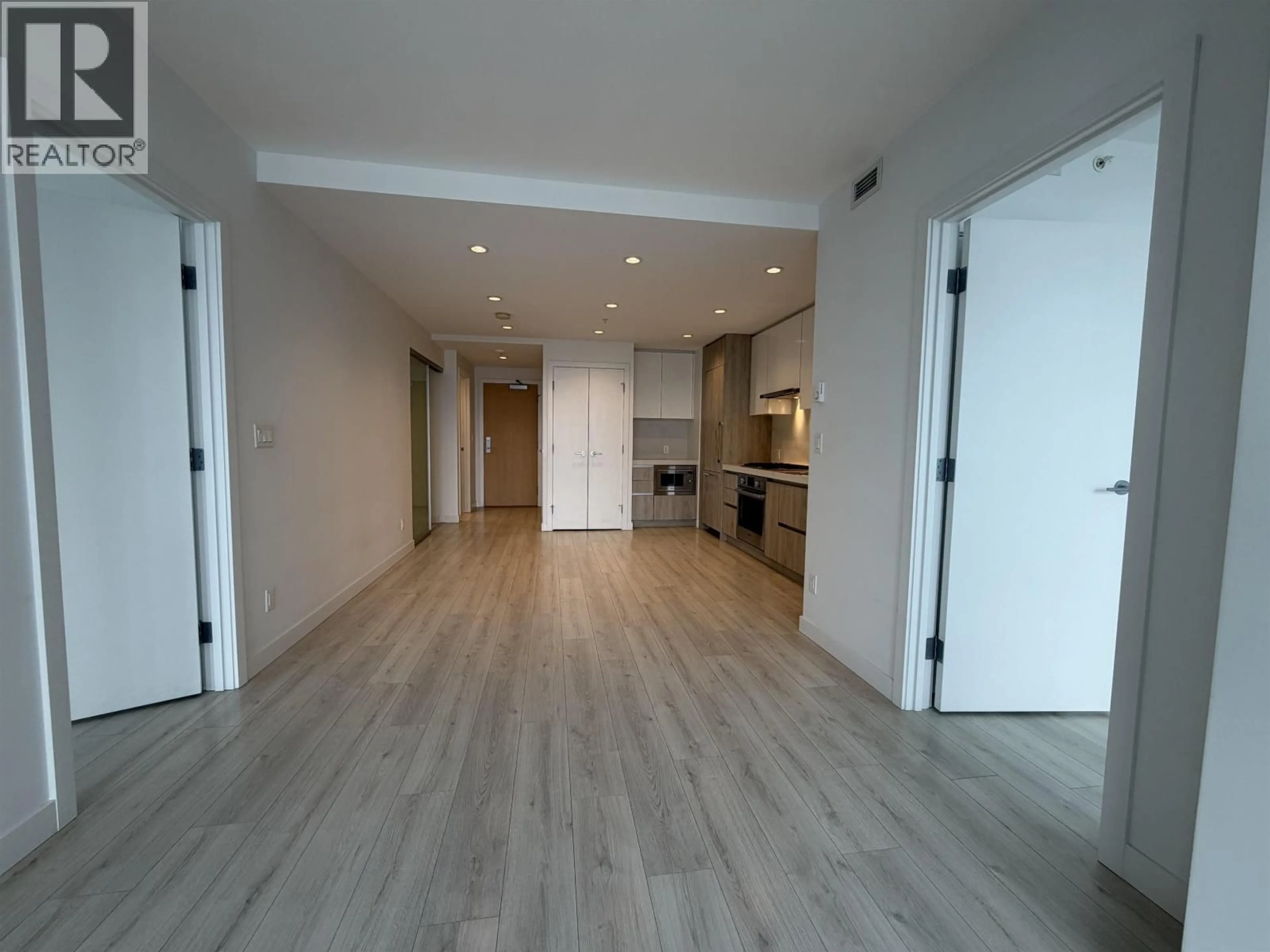 A pic of a room for 3008 - 6080 MCKAY AVENUE, Burnaby British Columbia V5H0J4