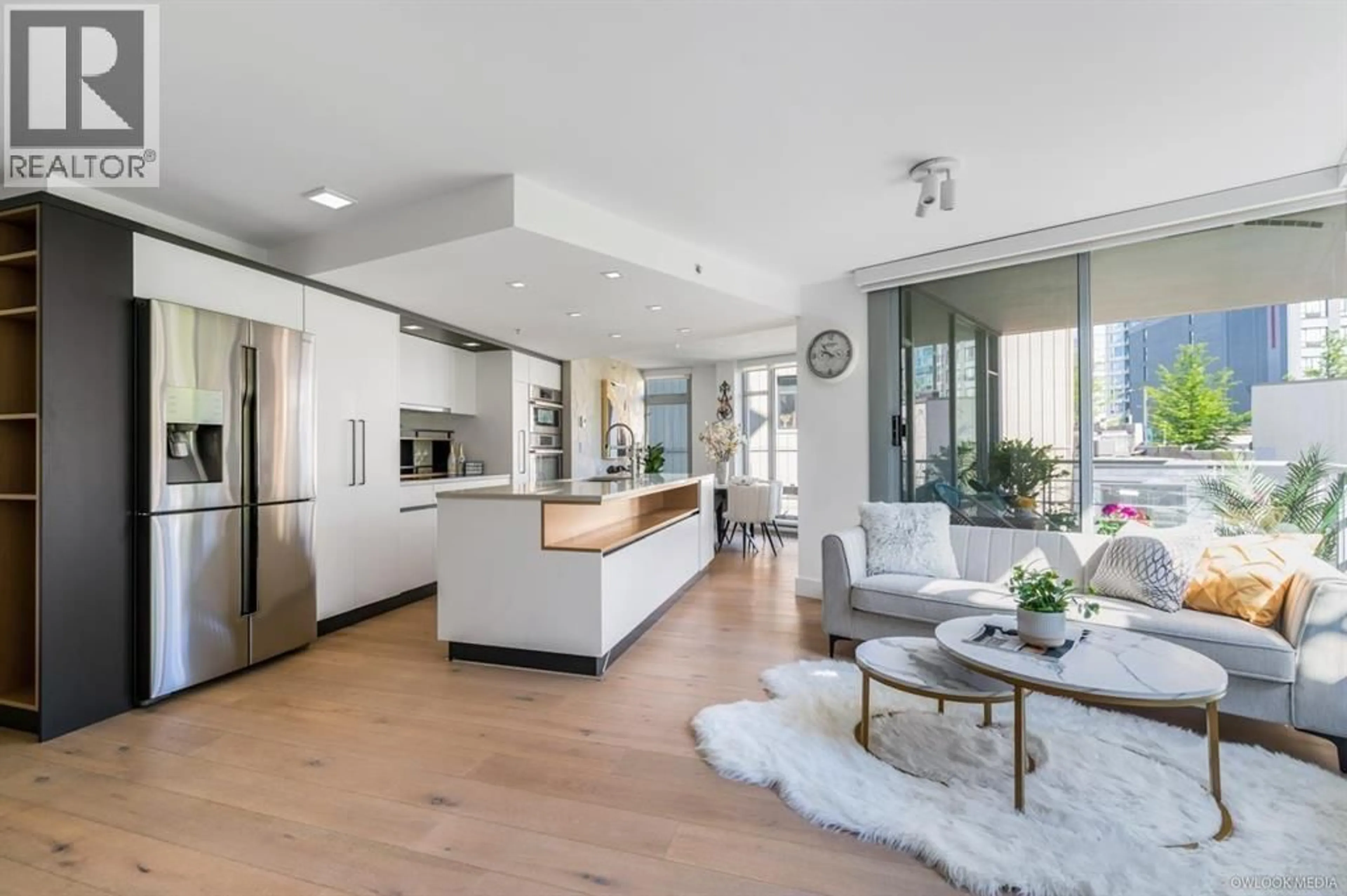 Open concept kitchen, unknown for 309 - 1255 SEYMOUR STREET, Vancouver British Columbia V6B0H1