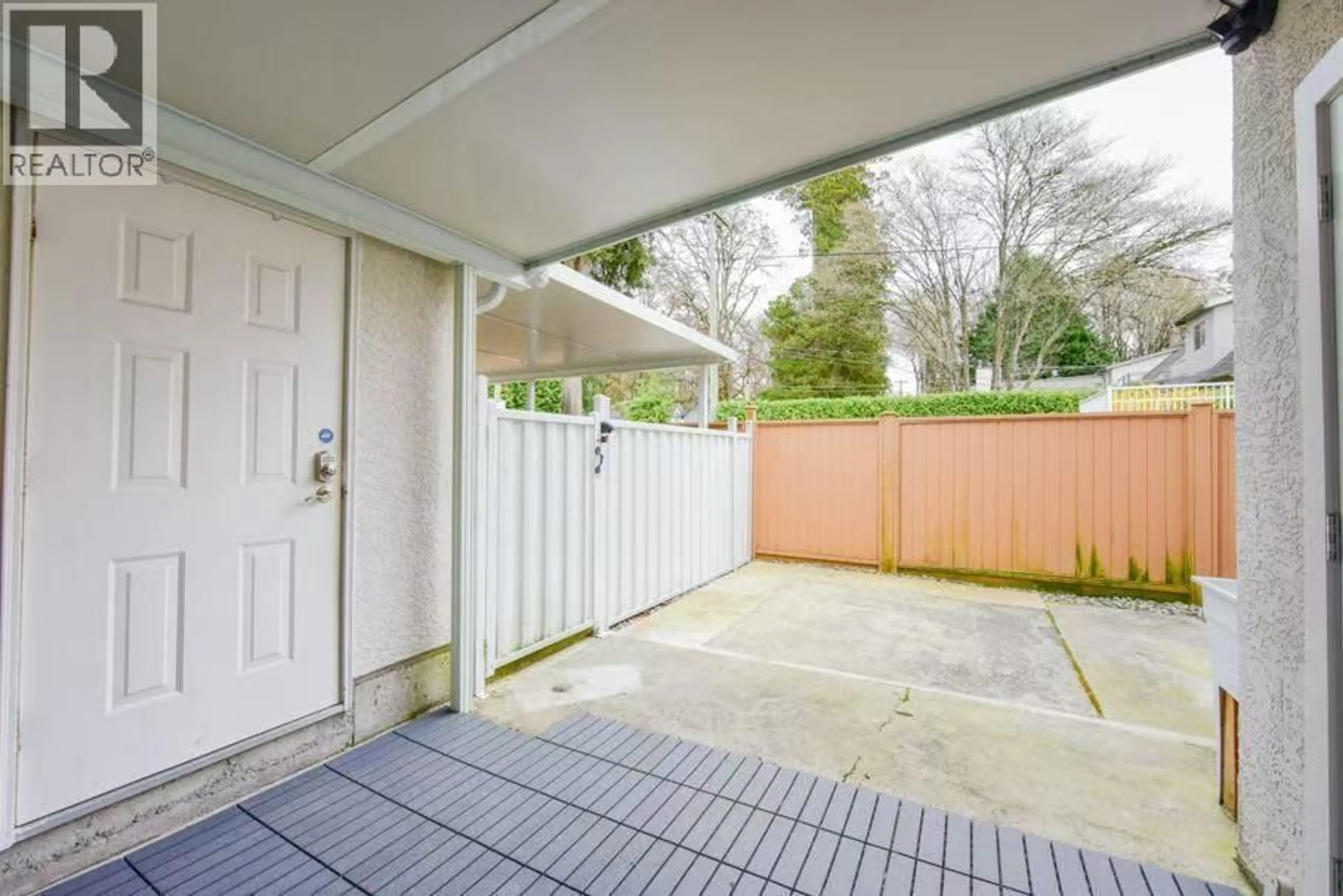 Patio, street for 2683 41ST AVENUE, Vancouver British Columbia V6N3C3