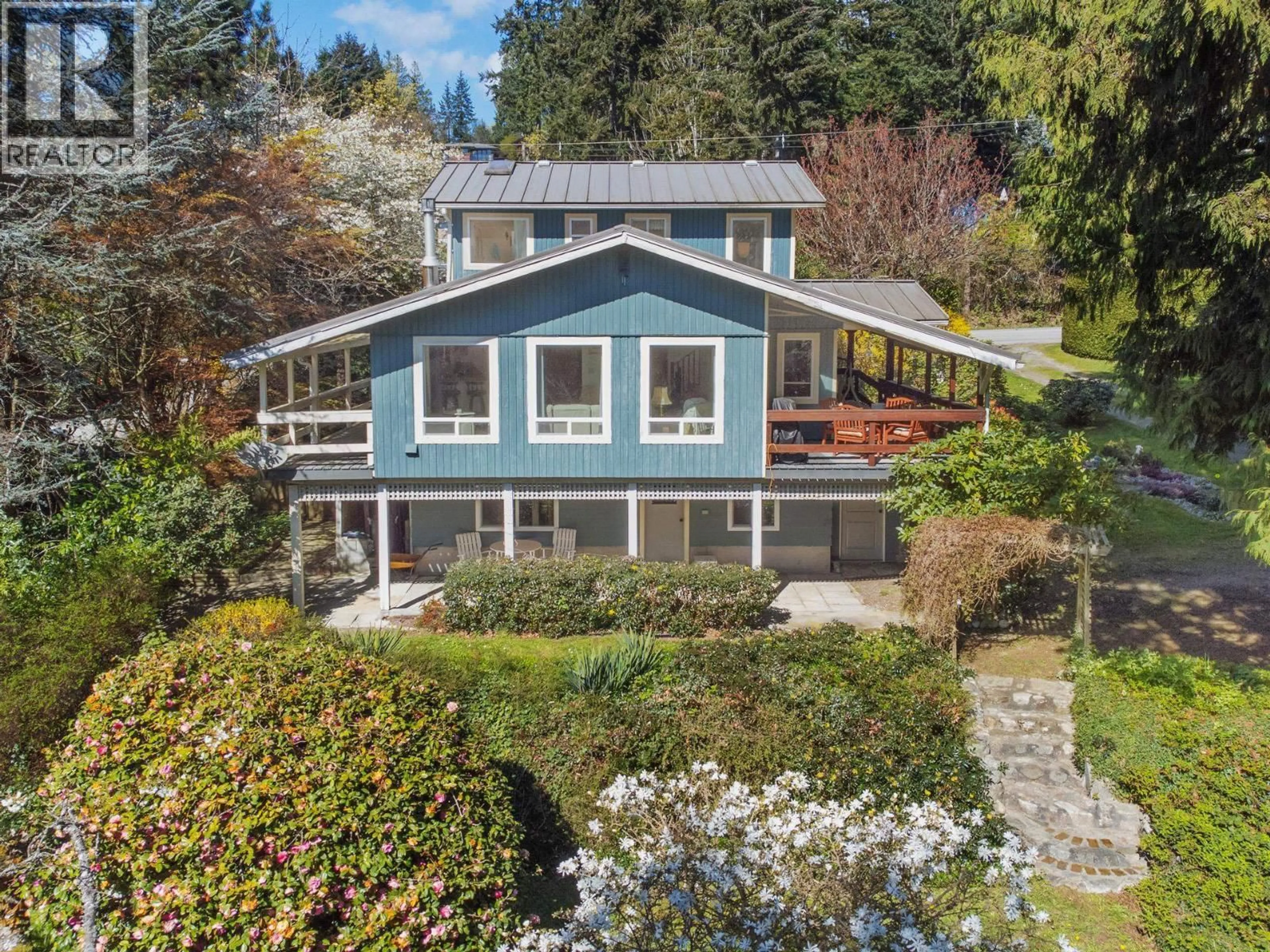 A pic from outside/outdoor area/front of a property/back of a property/a pic from drone, unknown for 1459 GOWER POINT ROAD, Gibsons British Columbia V0N1V3