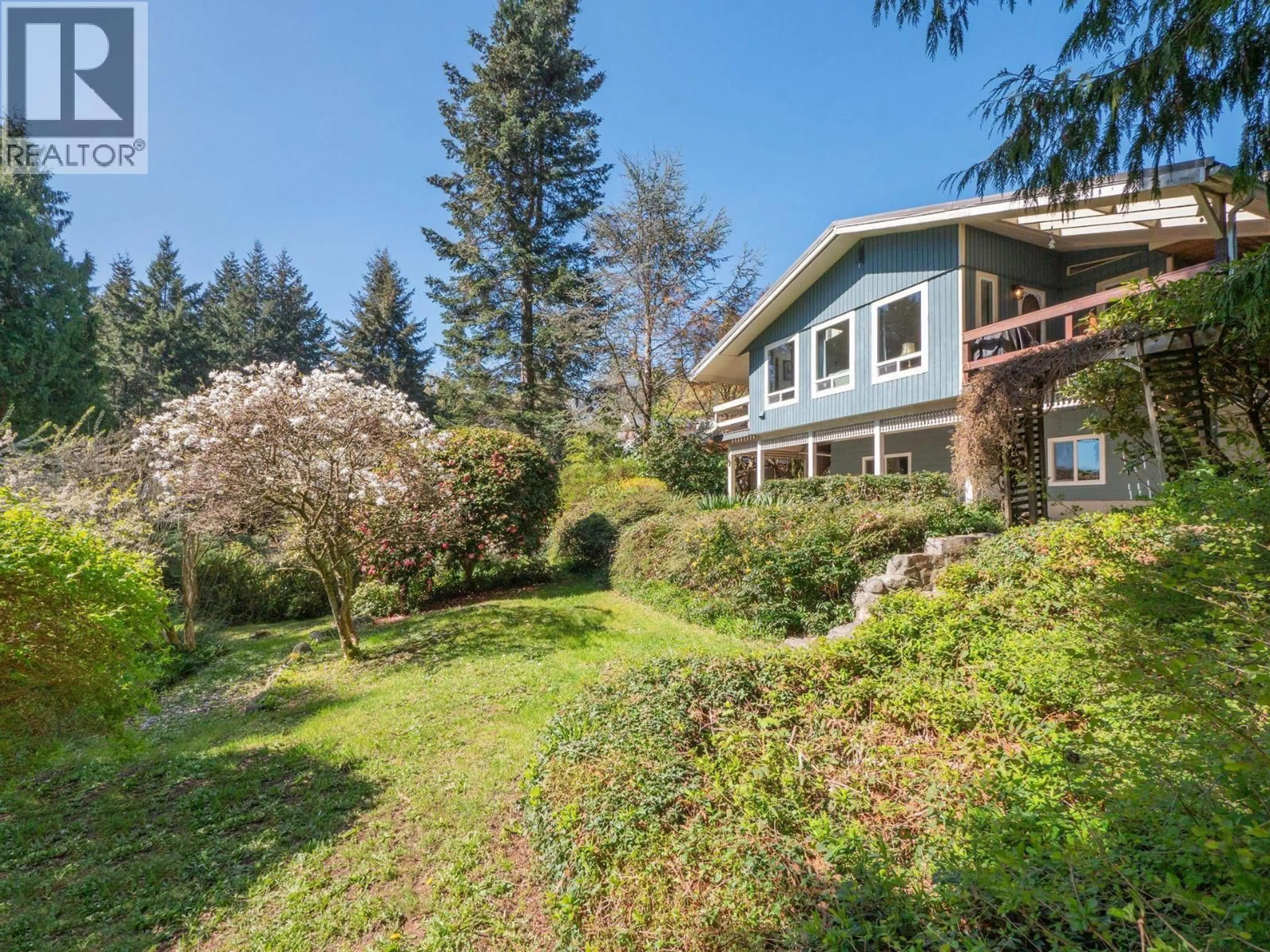 A pic from outside/outdoor area/front of a property/back of a property/a pic from drone, unknown for 1459 GOWER POINT ROAD, Gibsons British Columbia V0N1V3