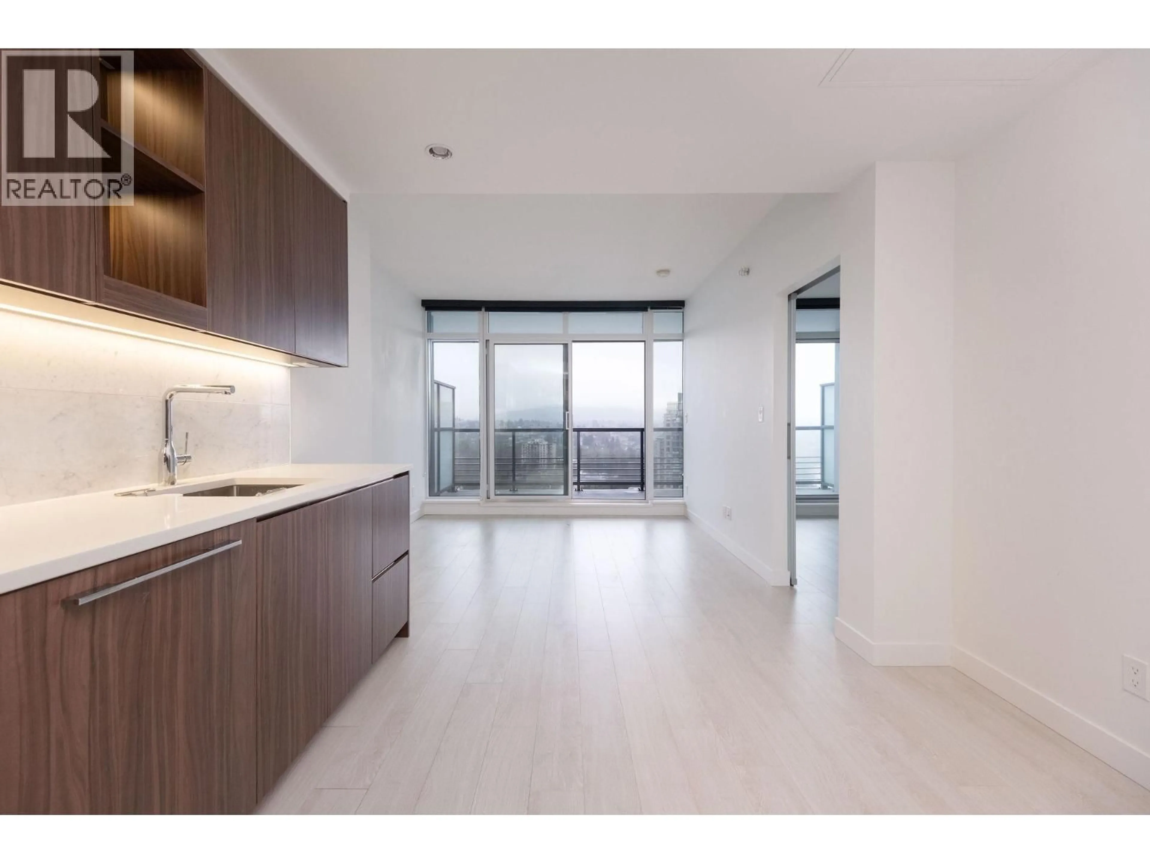 Unknown for 2508 - 4720 LOUGHEED HIGHWAY, Burnaby British Columbia V5C0M8