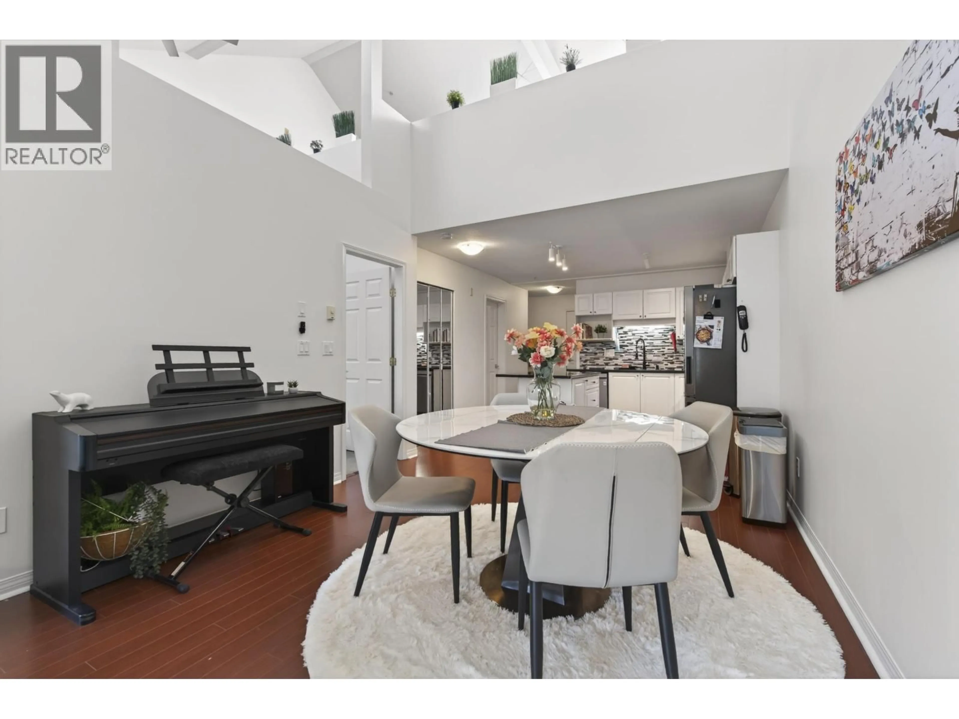 Open concept kitchen, unknown for 306 - 1999 SUFFOLK AVENUE, Port Coquitlam British Columbia V3B7X7