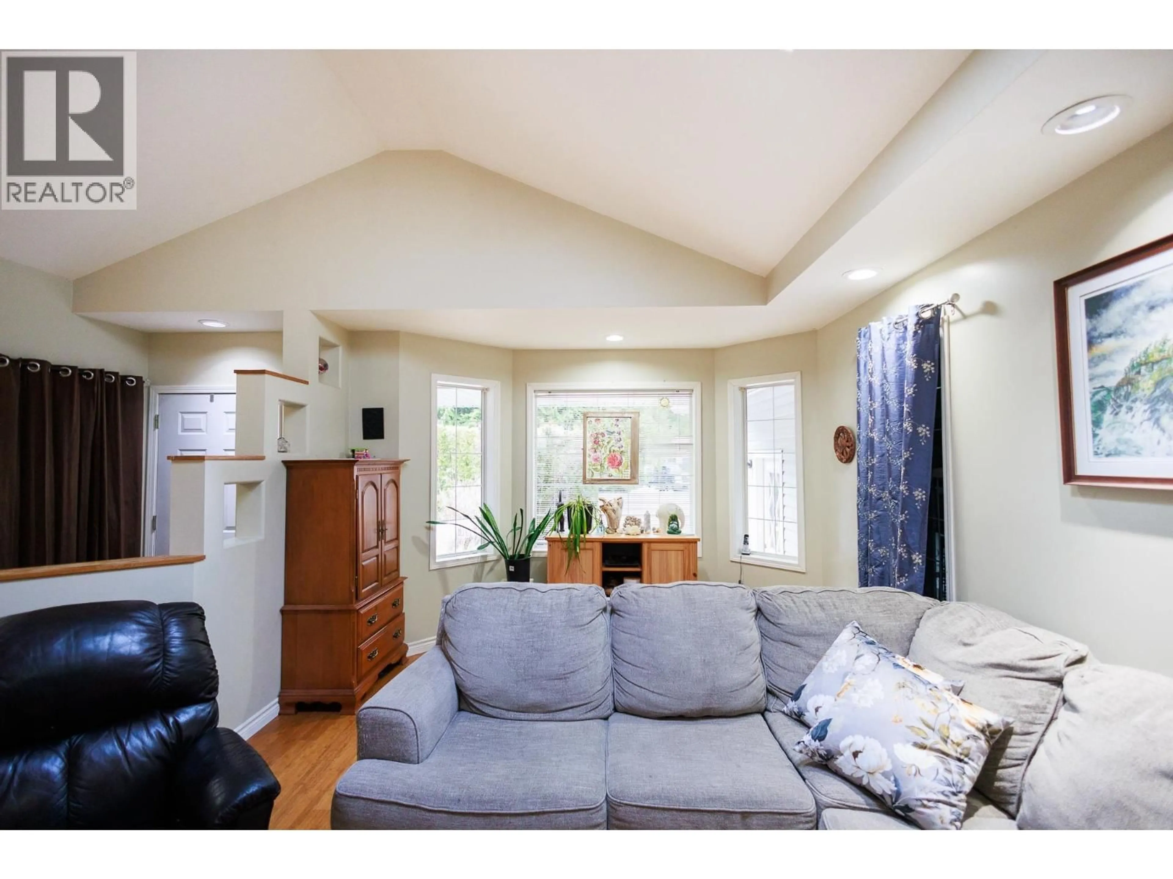 Living room with furniture, unknown for 4674 MARTEN DRIVE, Terrace British Columbia V8G0A5