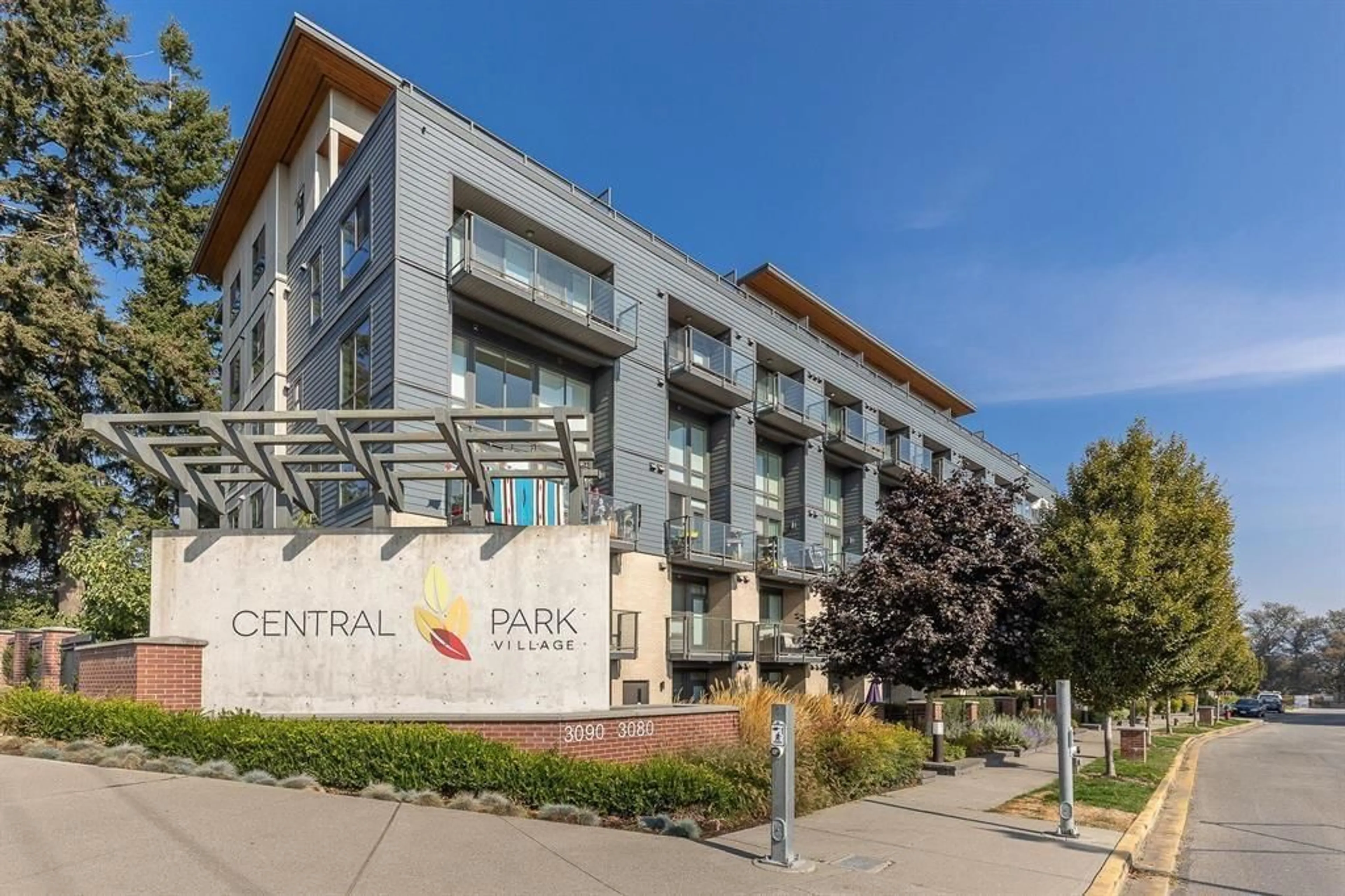 Unknown for 301 - 3090 GLADWIN ROAD, Abbotsford British Columbia V2T0G2