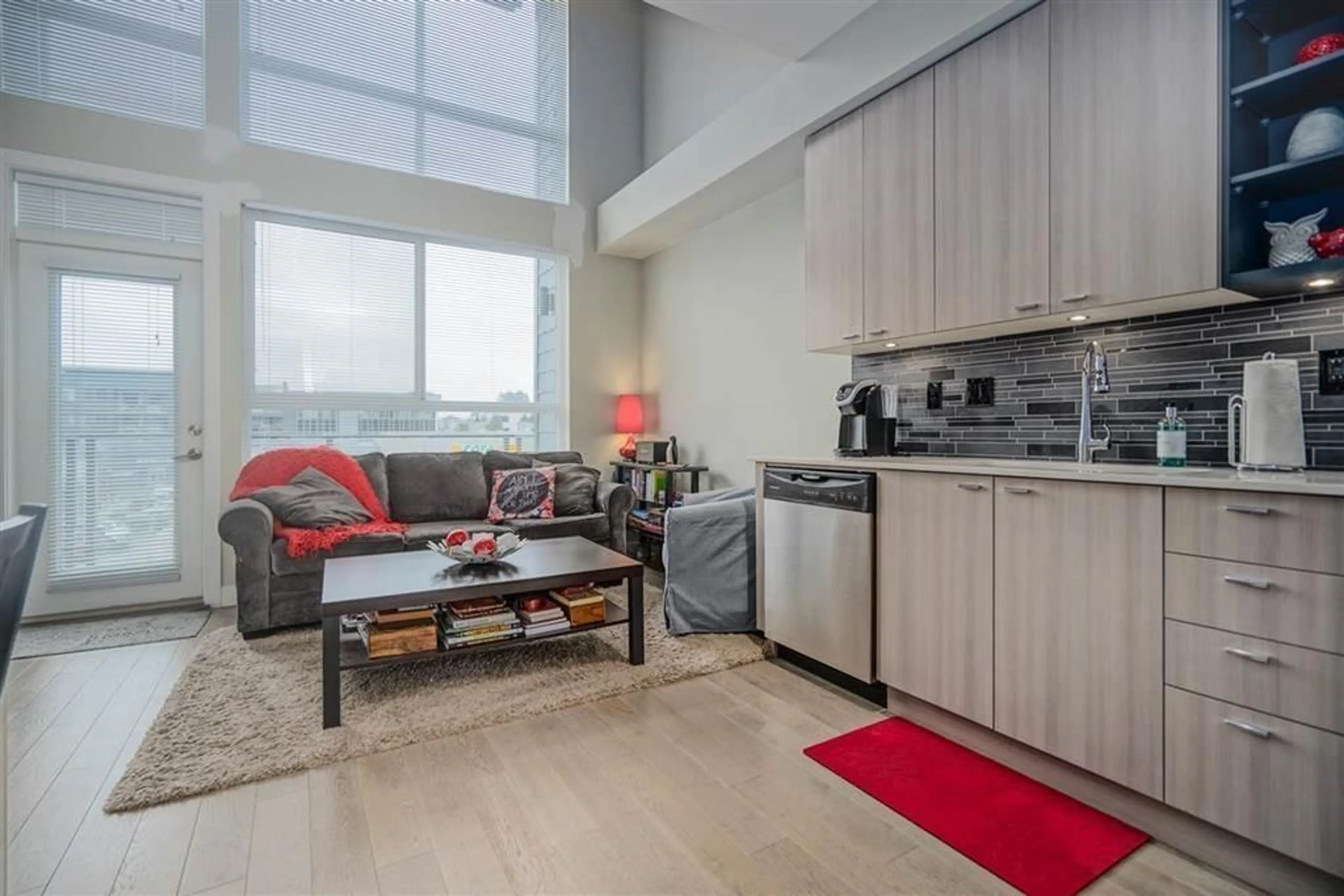 Open concept kitchen, unknown for 301 - 3090 GLADWIN ROAD, Abbotsford British Columbia V2T0G2