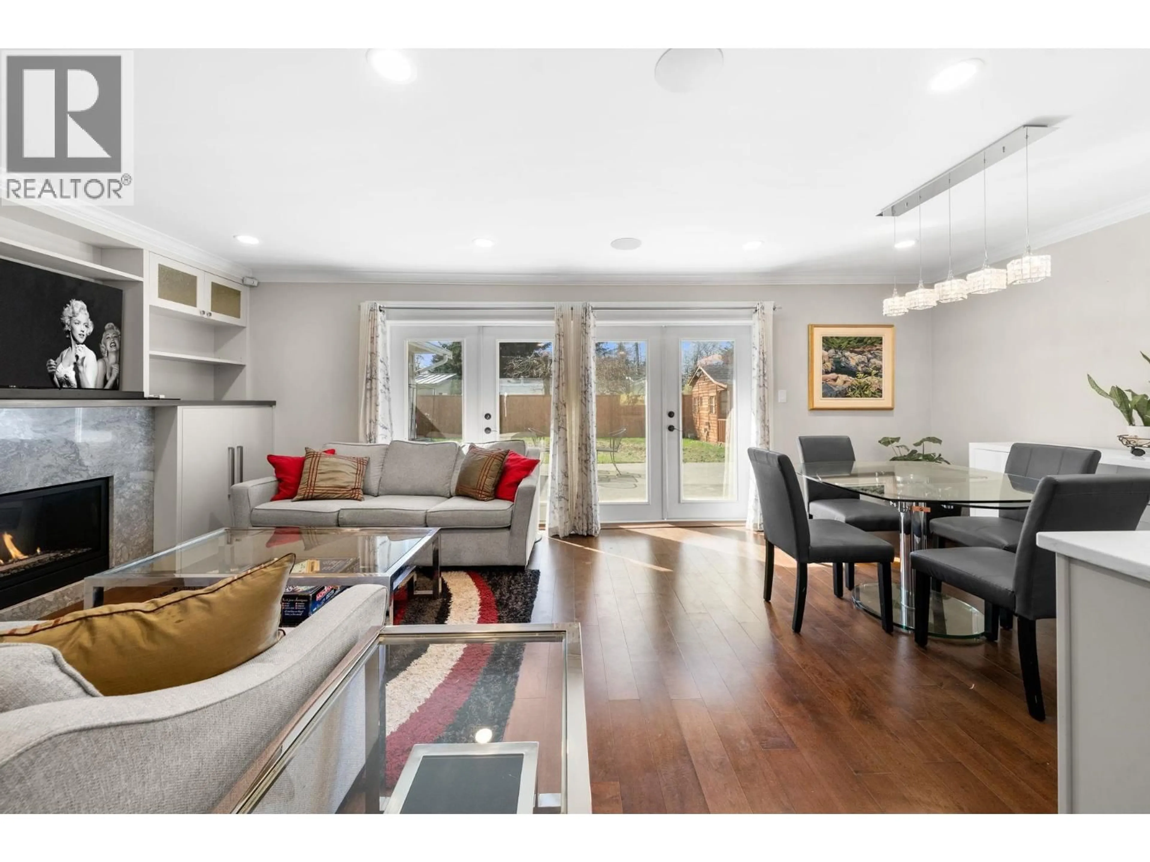 Living room with furniture, wood/laminate floor for 1615 MCBRIDE STREET, North Vancouver British Columbia V7P1G5