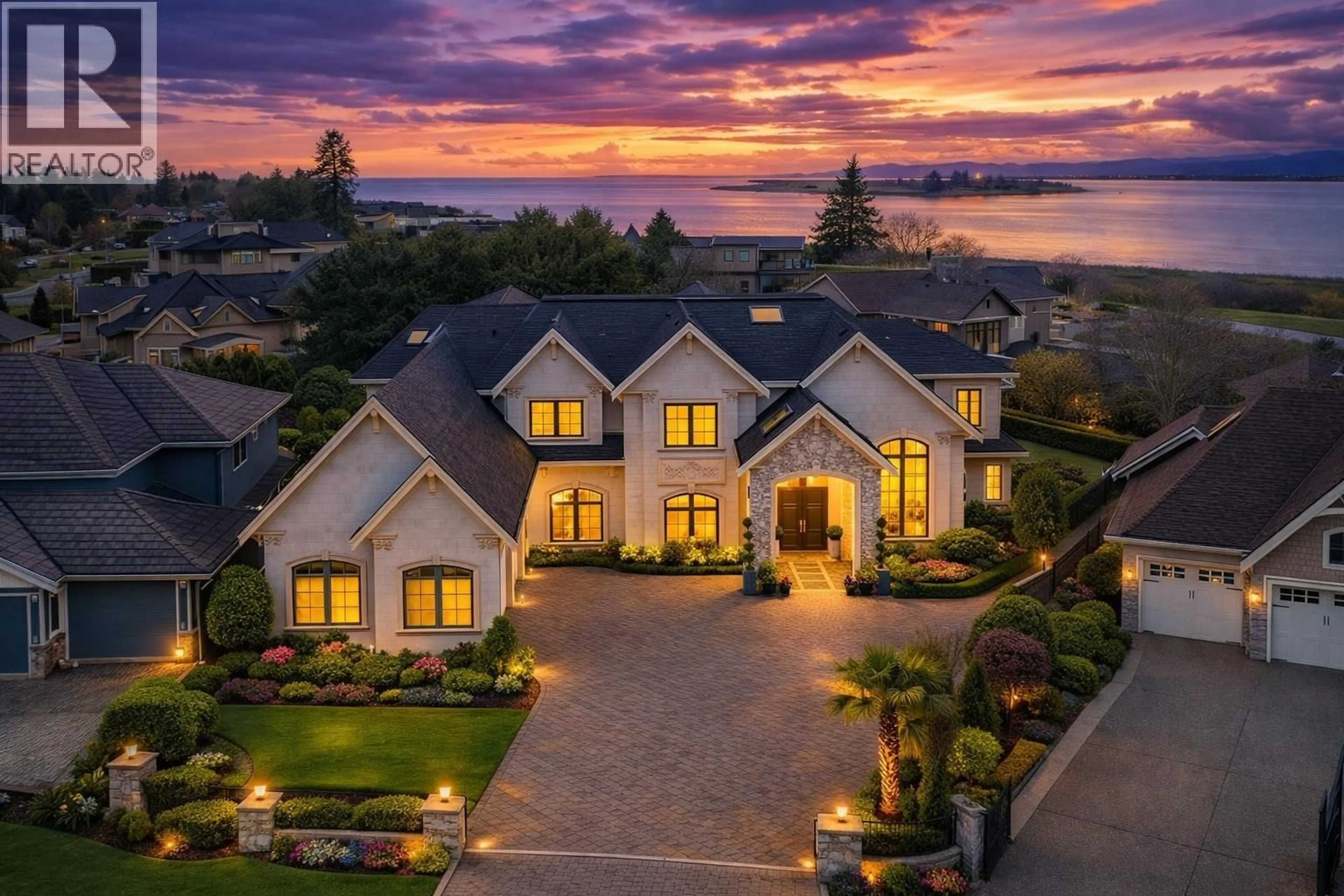 A pic from outside/outdoor area/front of a property/back of a property/a pic from drone, water/lake/river/ocean view for 5711 RIVERDALE DRIVE, Richmond British Columbia V7C2E4