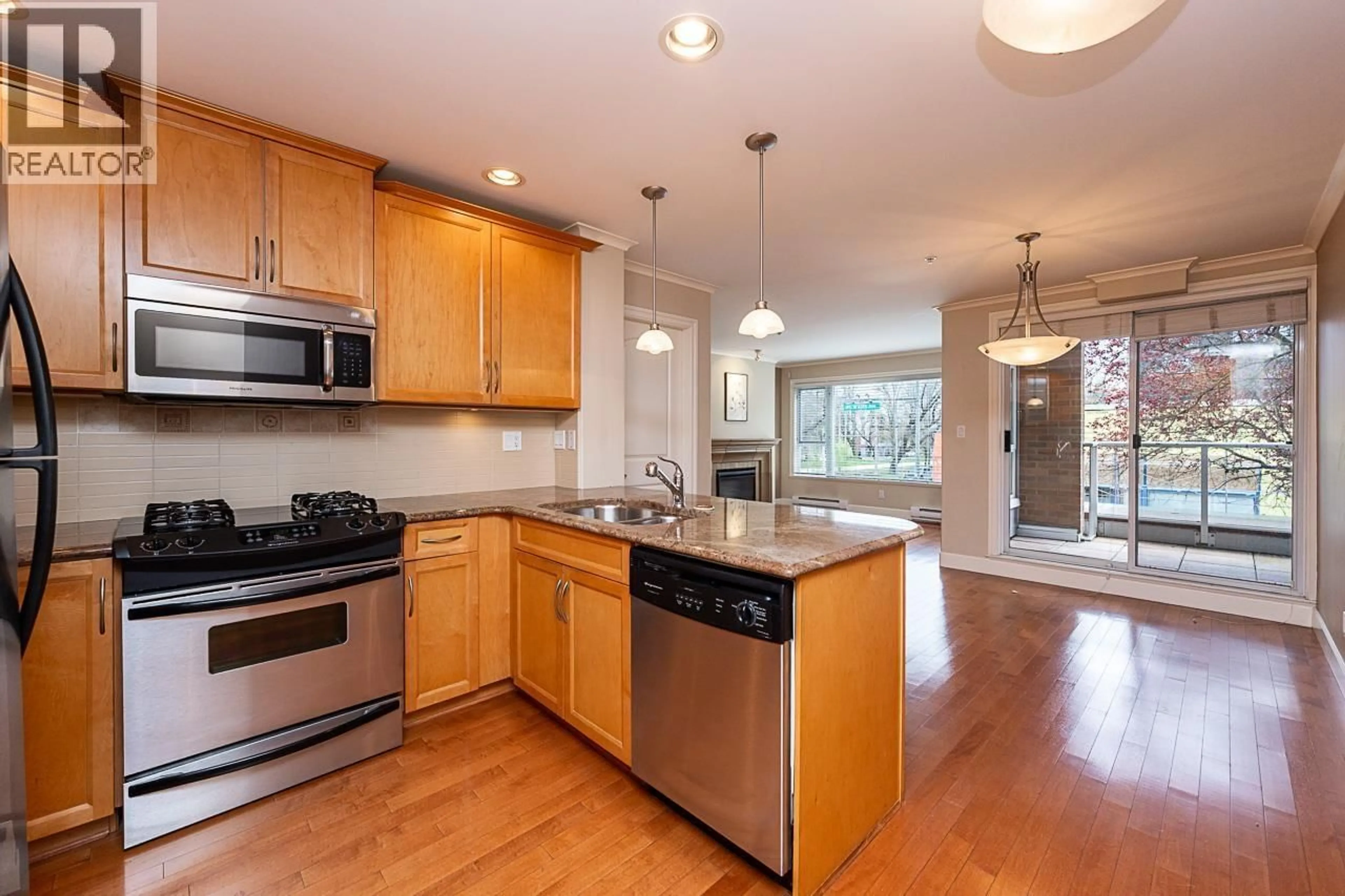 Open concept kitchen, unknown for 203 - 2103 45TH AVENUE, Vancouver British Columbia V6M2J2