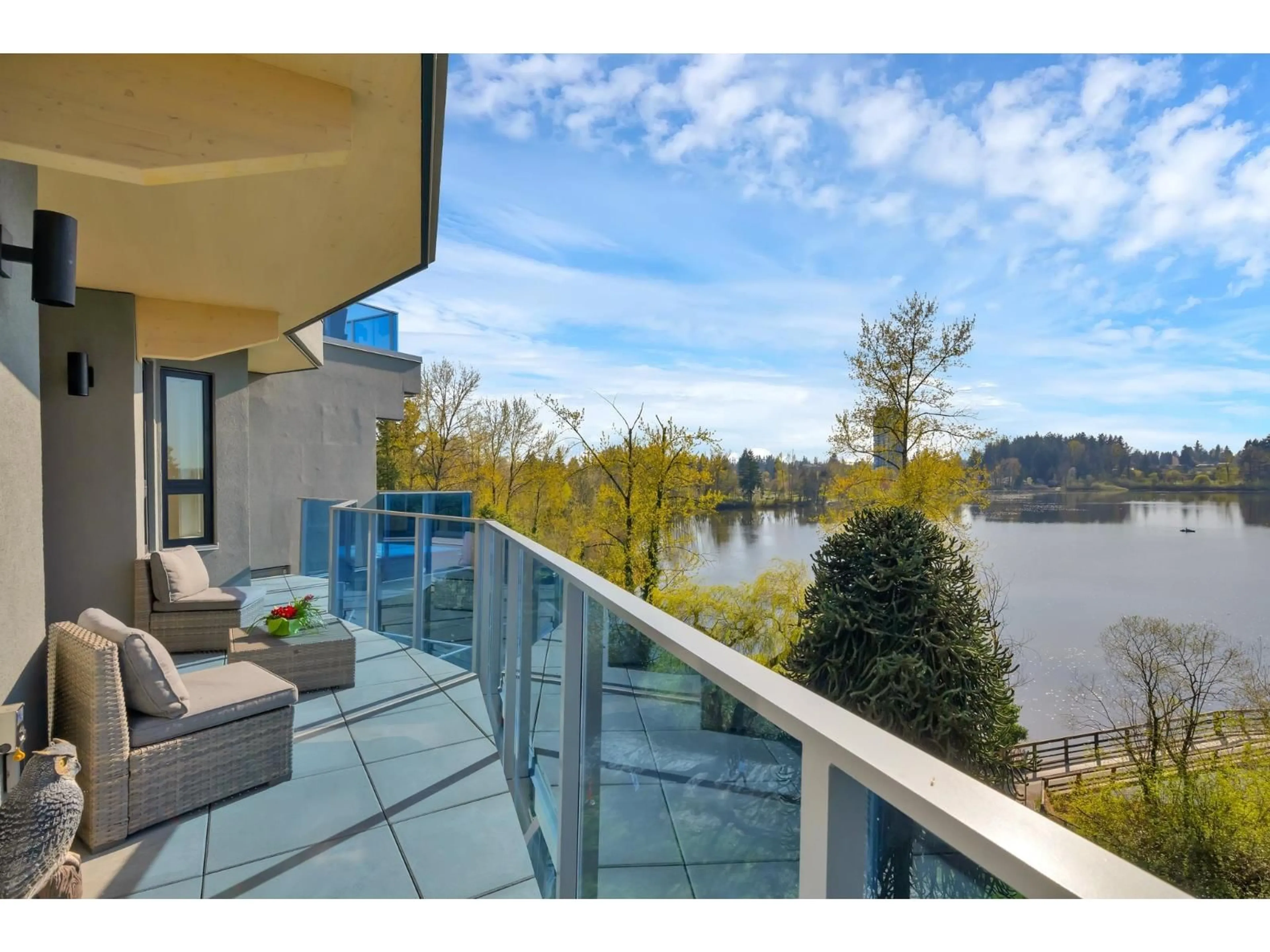 Patio, water/lake/river/ocean view for 505 - 33160 PLAXTON CRESCENT, Abbotsford British Columbia V2S0N6