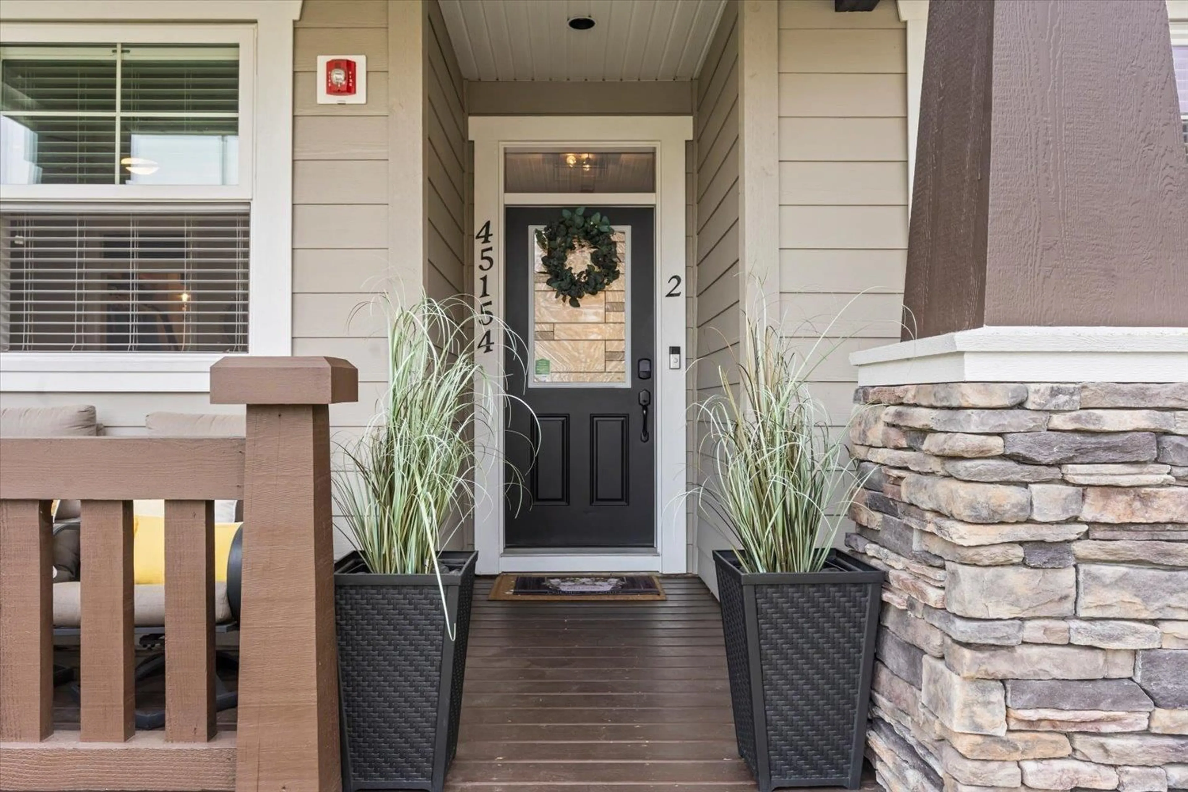 Indoor entryway for 2 - 45154 NICOMEN CRESCENT, Chilliwack British Columbia V2R0R7