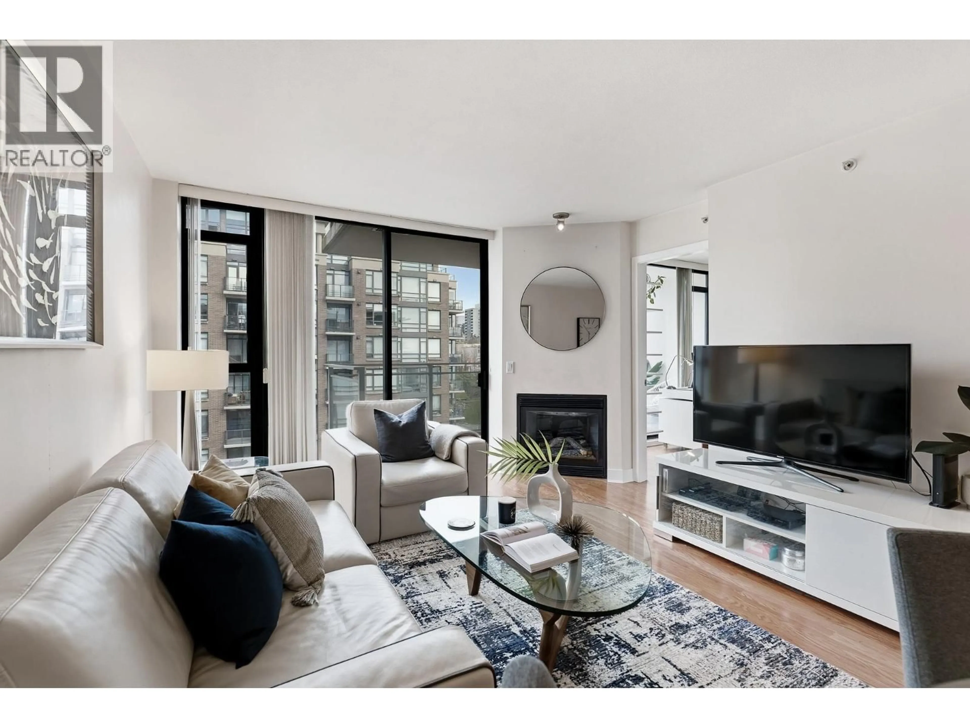 Living room with furniture, unknown for 1104 - 175 1ST STREET, North Vancouver British Columbia V7M3N9