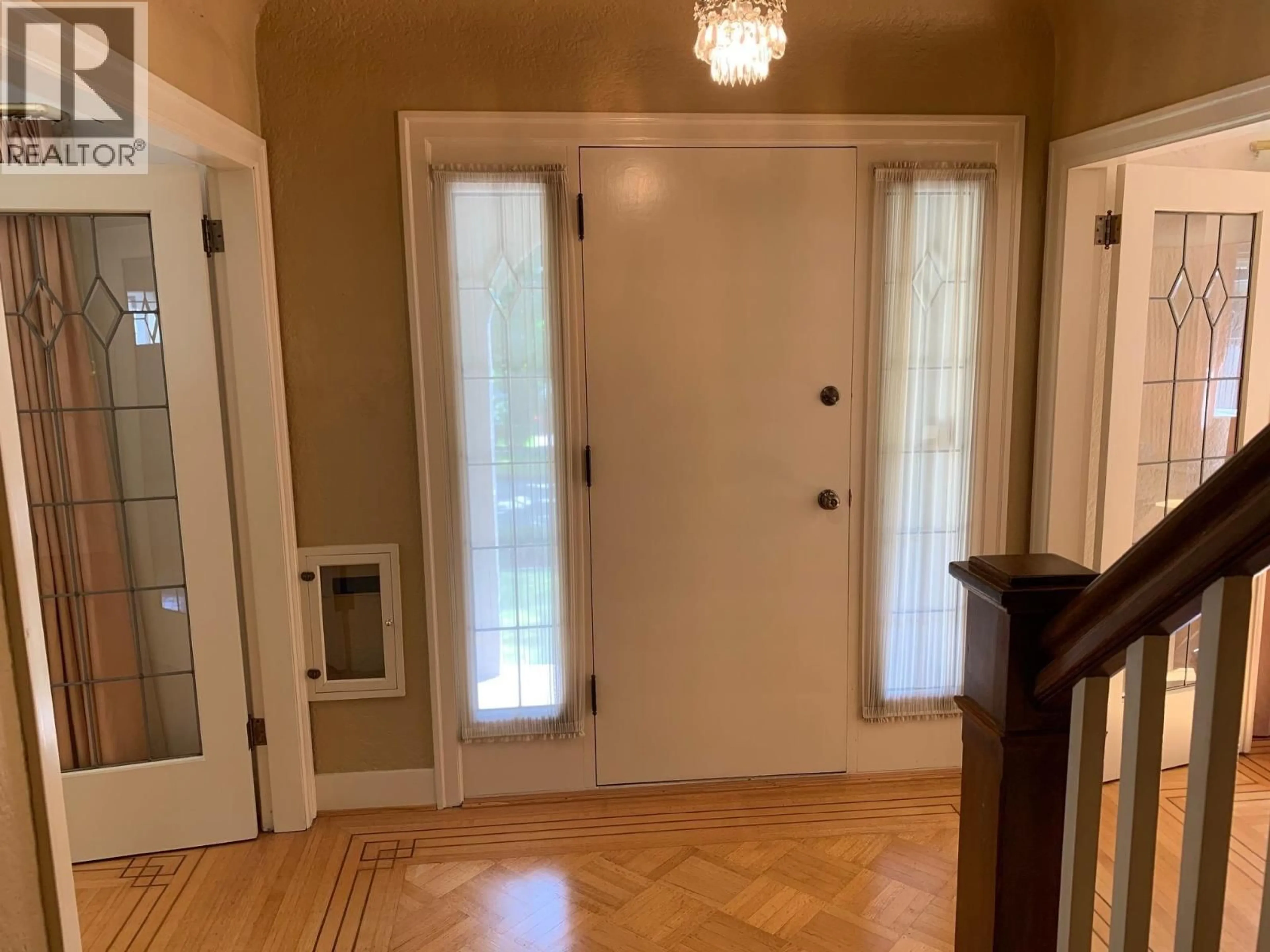 Indoor entryway for 3425 33RD AVENUE, Vancouver British Columbia V6N2H1