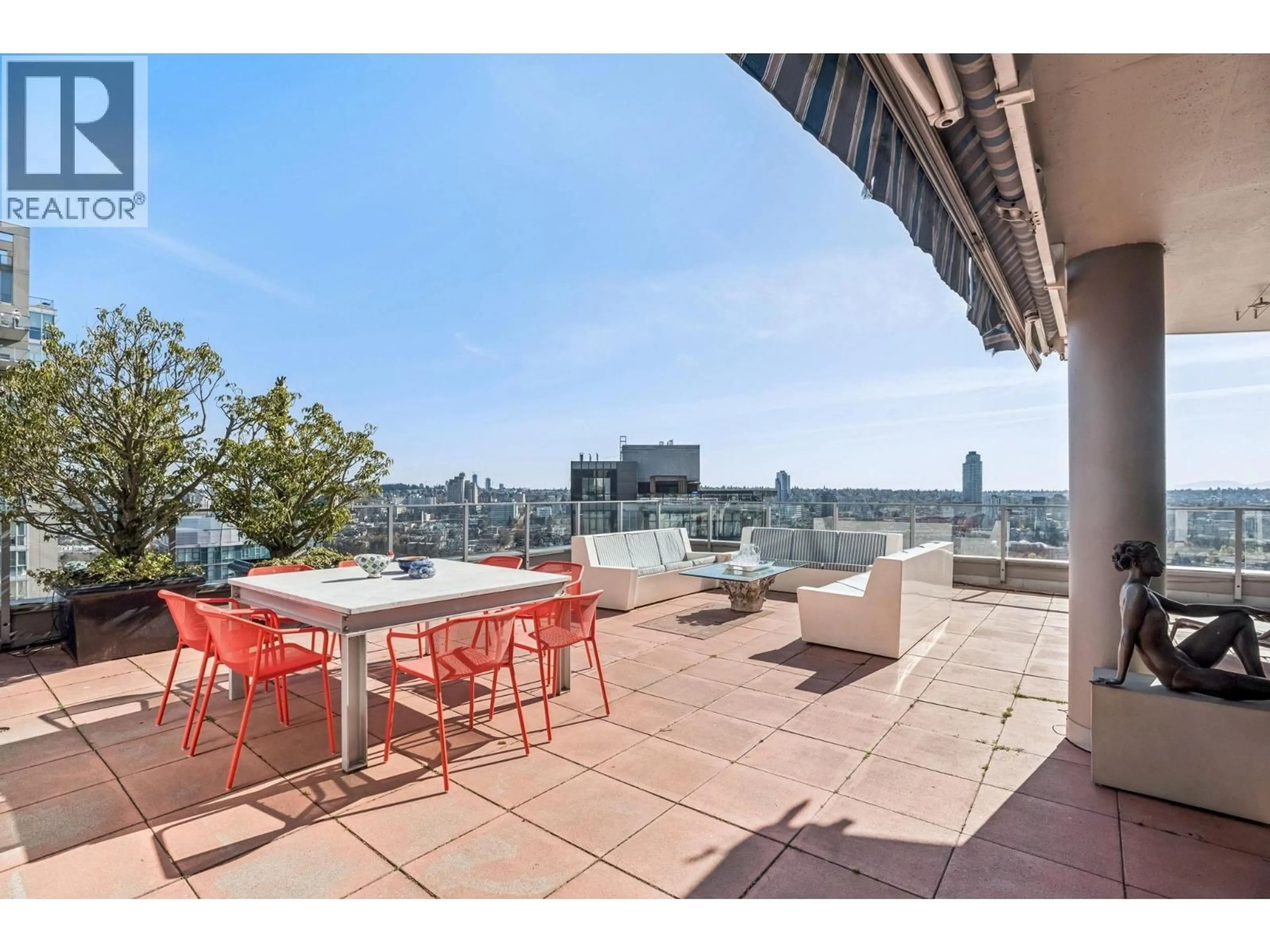 Patio, city buildings view from balcony for 3701 - 1438 RICHARDS STREET, Vancouver British Columbia V6Z3B8