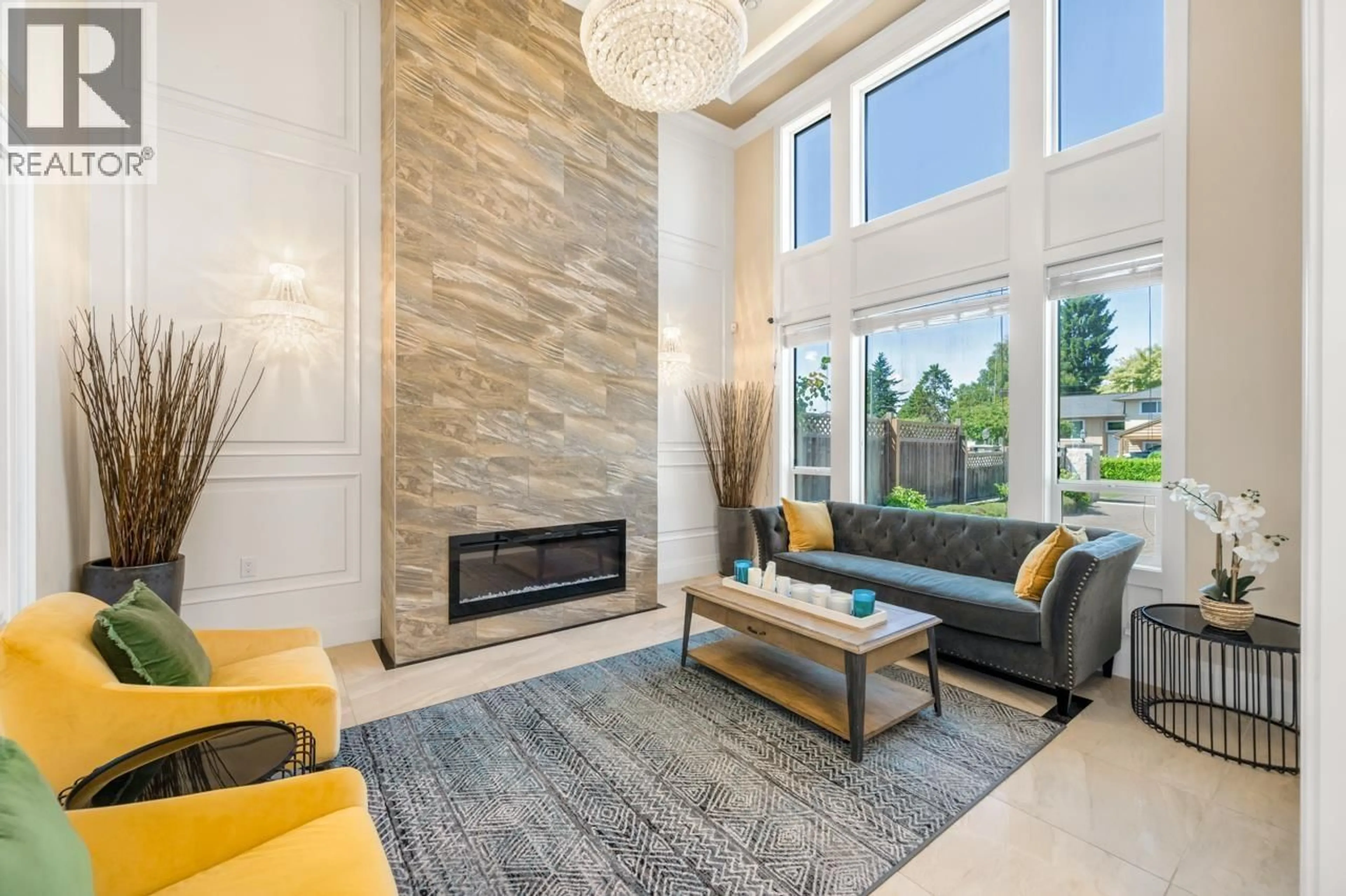 Living room with furniture, ceramic/tile floor for 10880 MADDOCKS ROAD, Richmond British Columbia V7A3M5