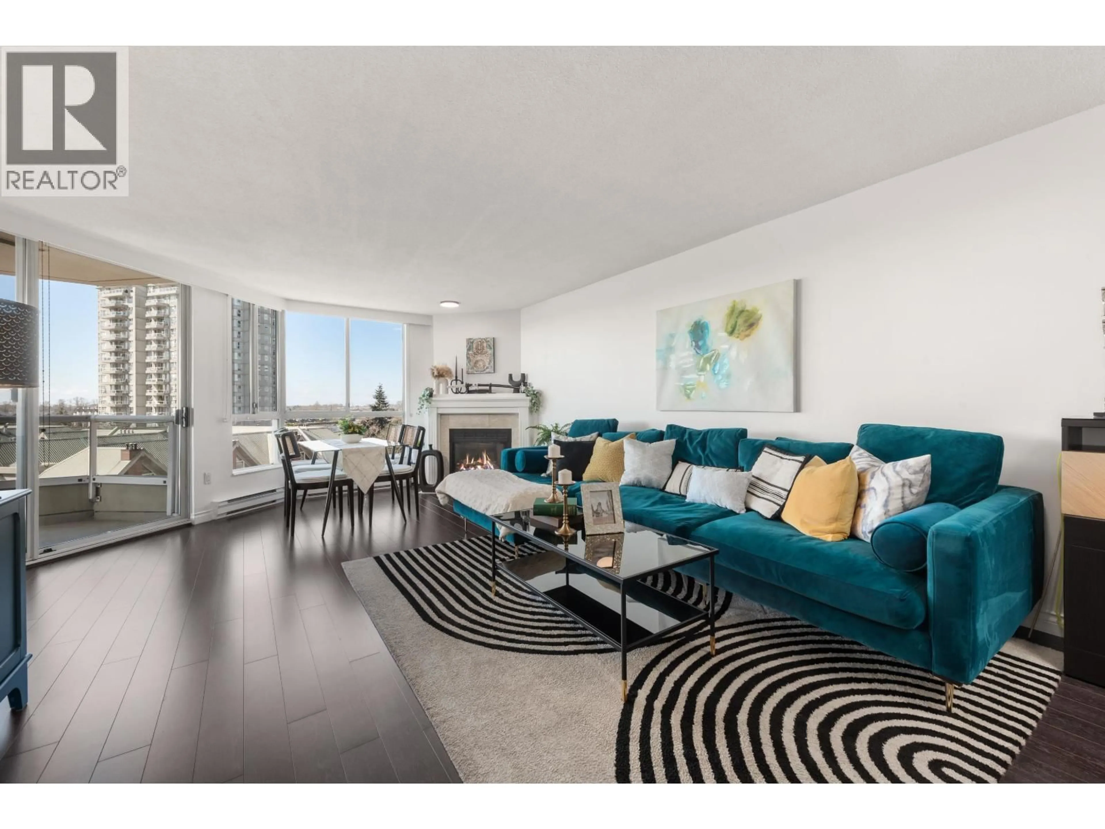 Living room with furniture, unknown for 801 - 1235 QUAYSIDE DRIVE, New Westminster British Columbia V3M6J5