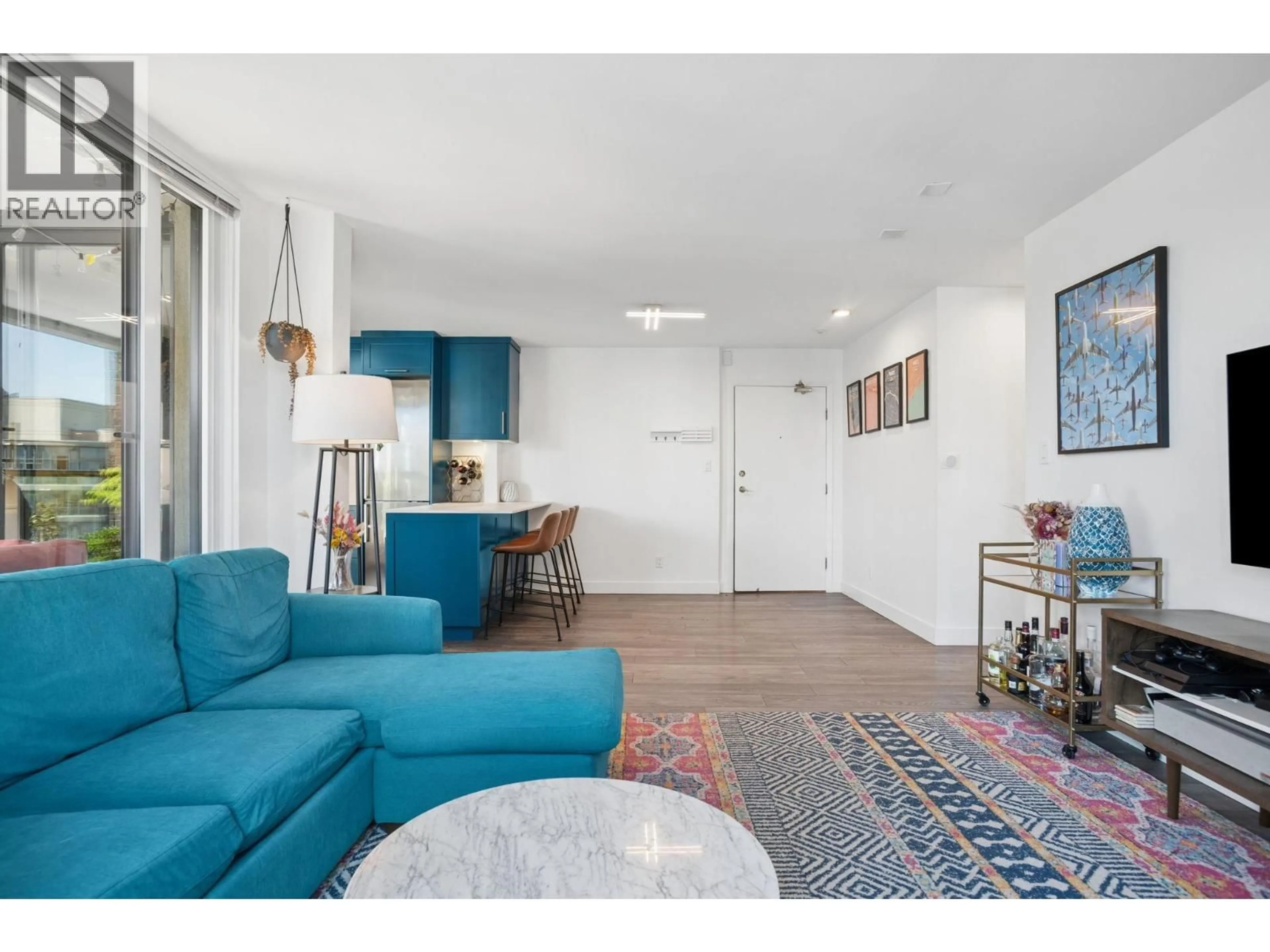 Living room with furniture, unknown for 1604 - 1010 BURNABY STREET, Vancouver British Columbia V6E4L8