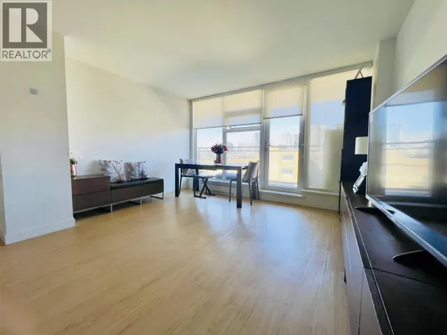 802 - 188 KEEFER STREET, Vancouver 3
