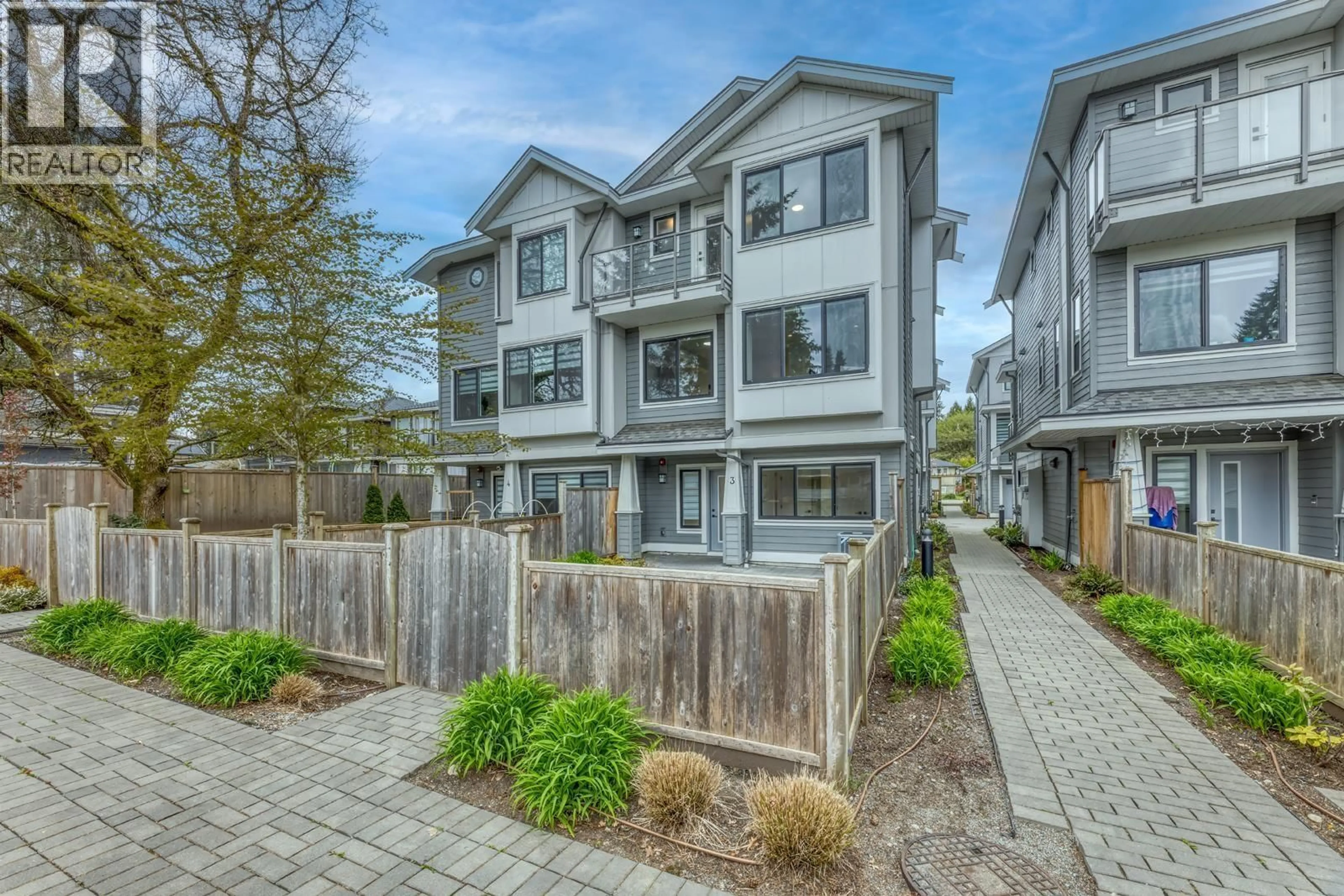 Unknown for 3 - 1750 SALISBURY AVENUE, Port Coquitlam British Columbia V3B1X7