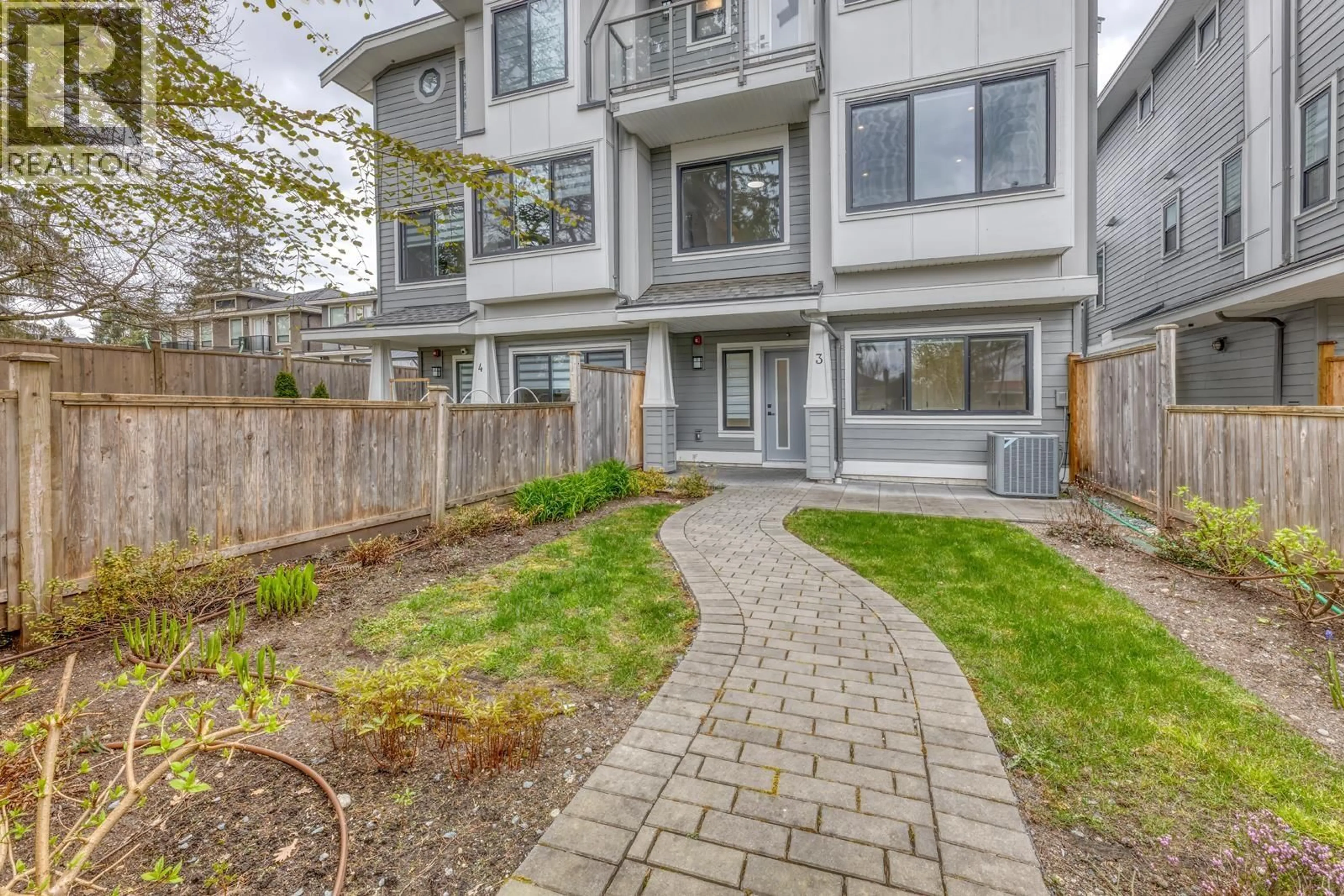 Patio, street for 3 - 1750 SALISBURY AVENUE, Port Coquitlam British Columbia V3B1X7