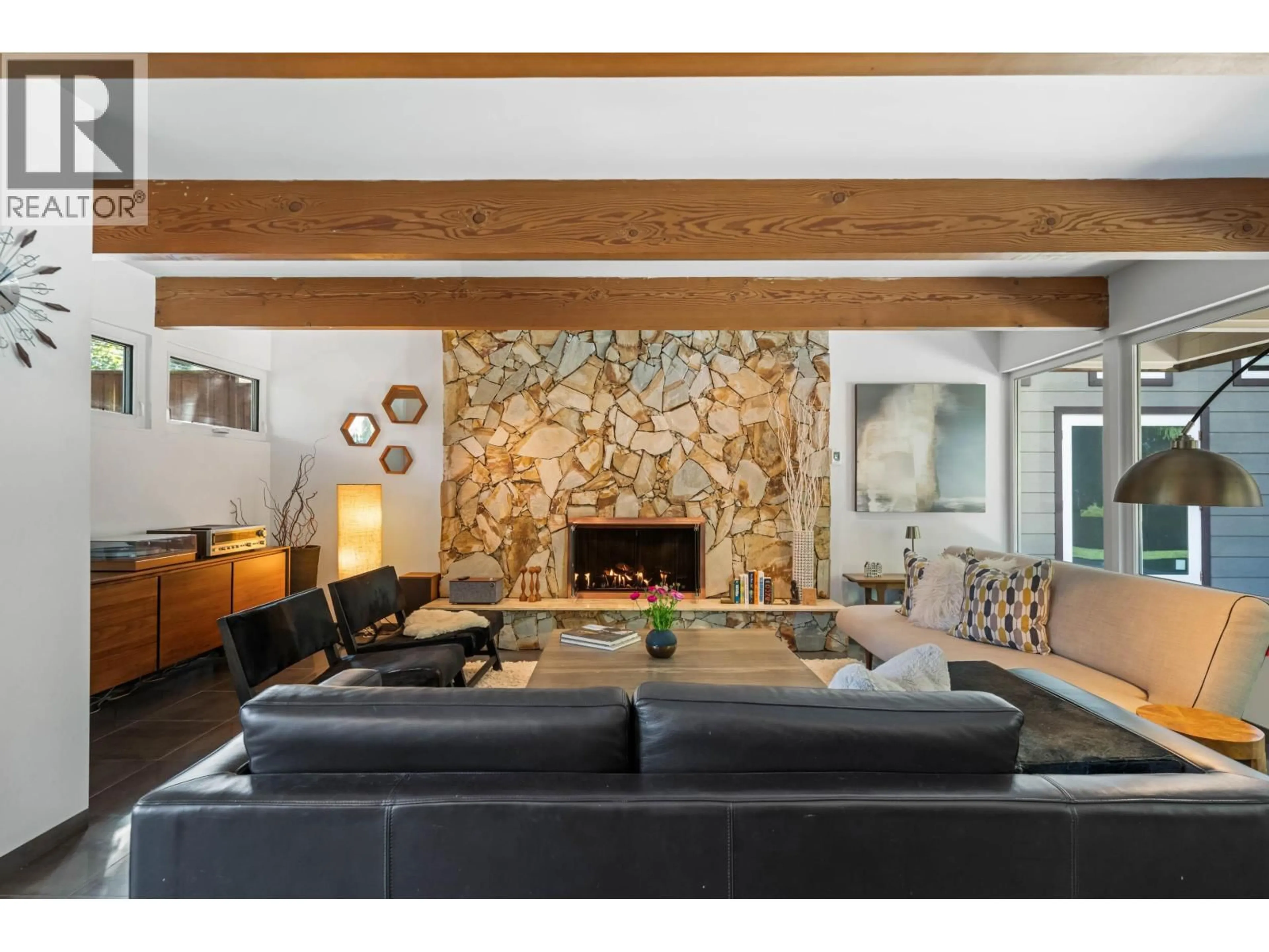 Living room with furniture, unknown for 4909 8A AVENUE, Delta British Columbia V4M1S8