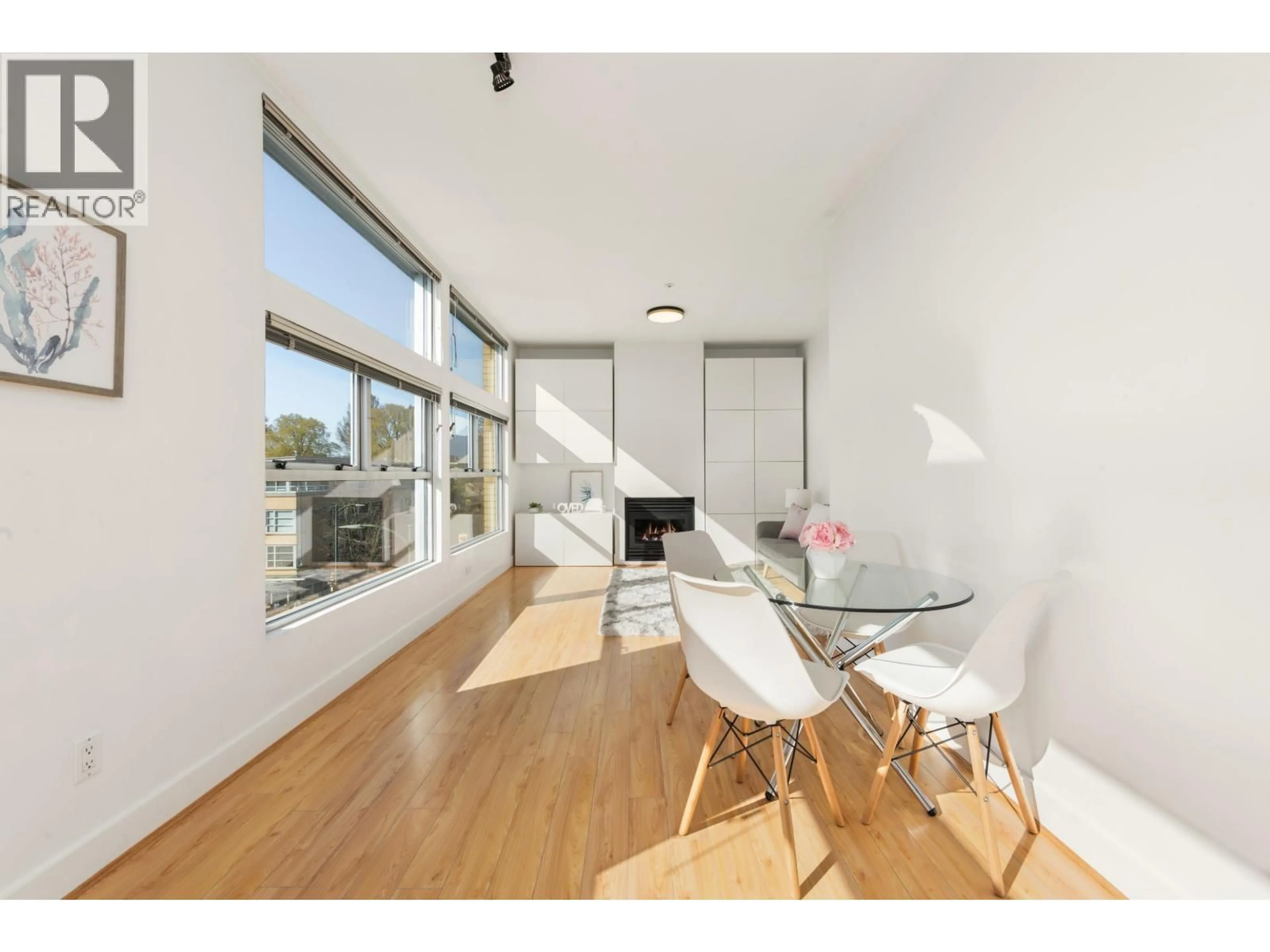 A pic of a room for PH2 - 2088 11TH AVENUE, Vancouver British Columbia V6J2C9