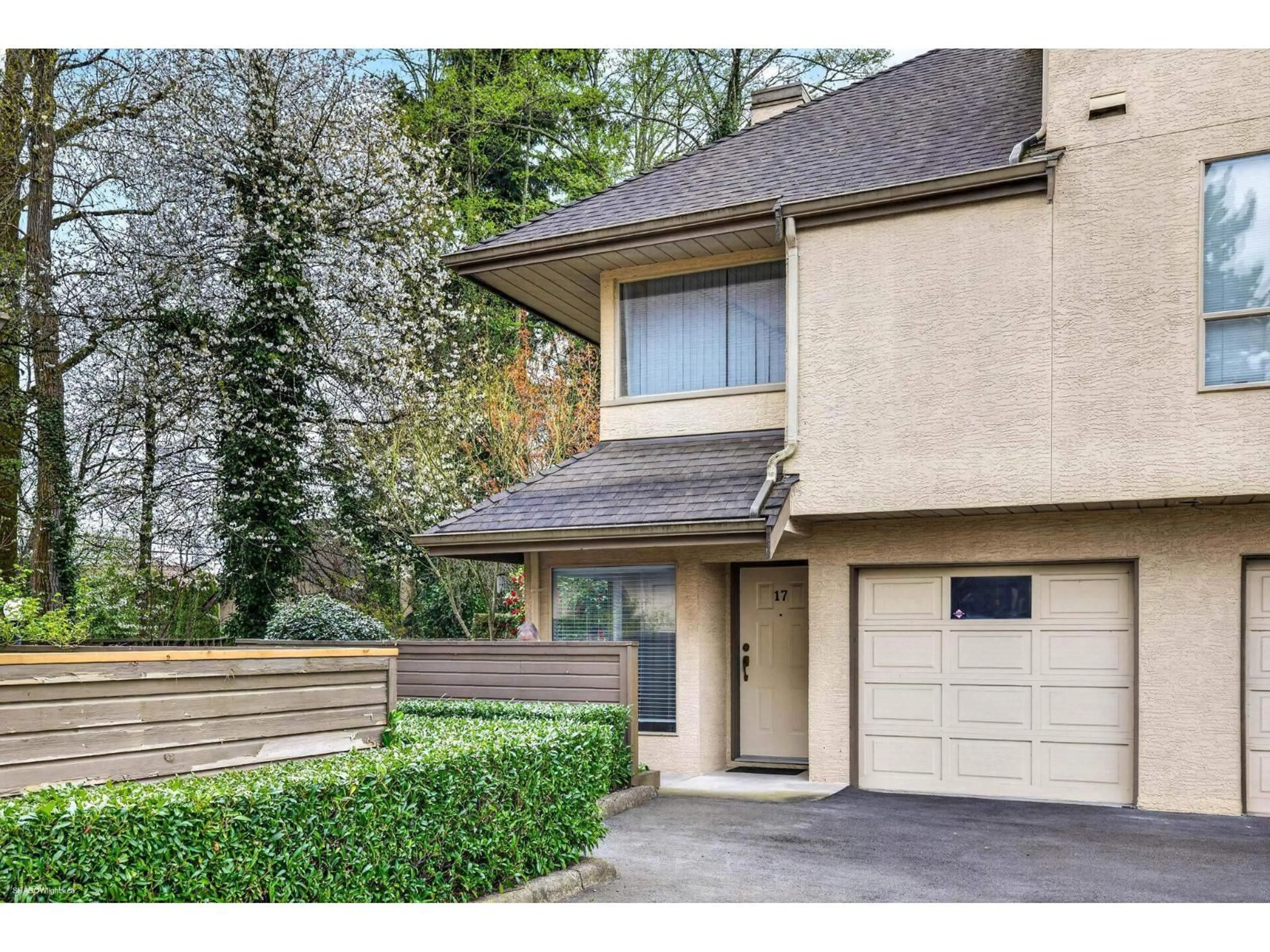 Unknown for 17 - 12172 72 AVENUE, Surrey British Columbia V3W2L9