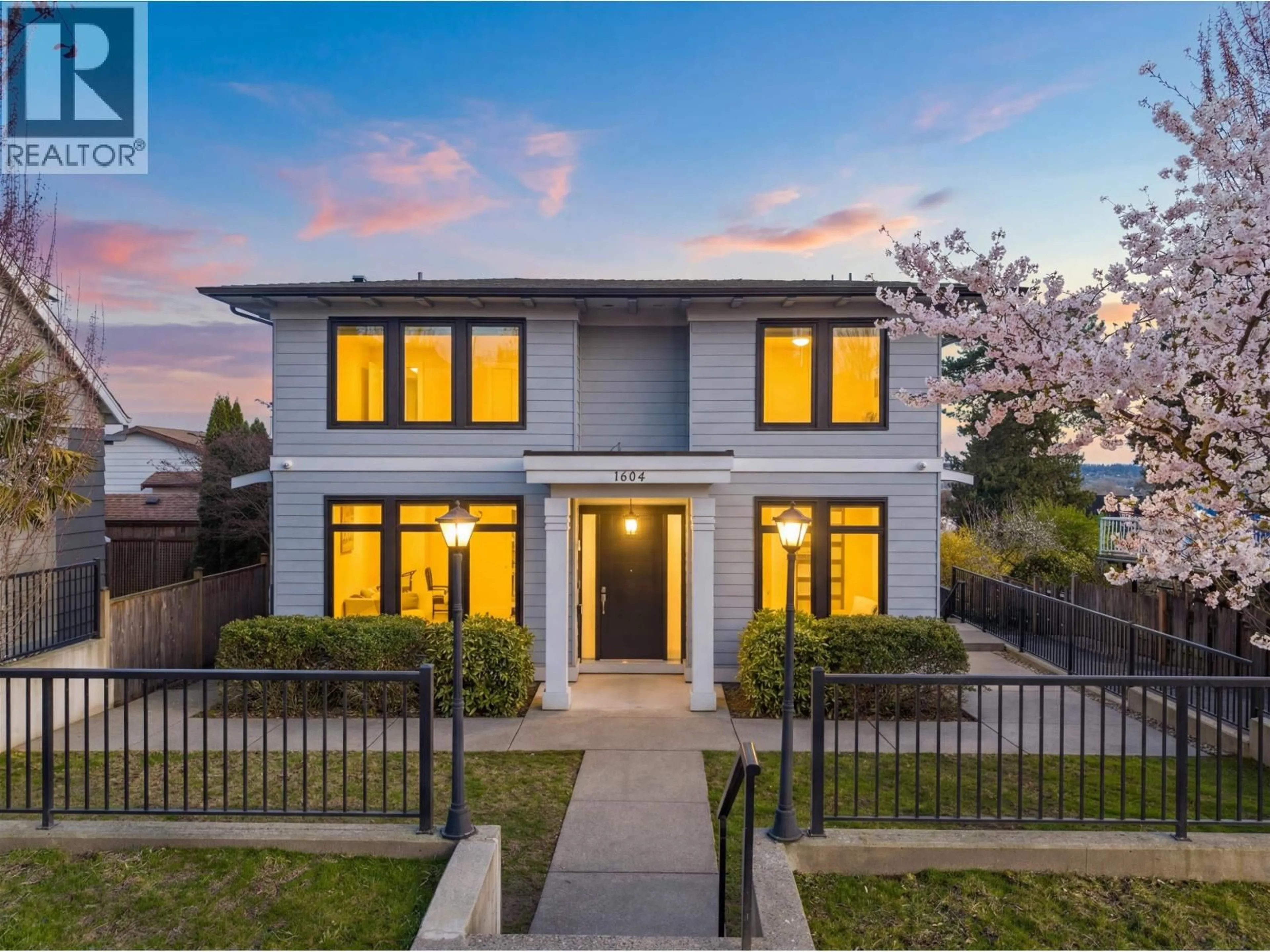 Home with brick exterior material, street for 1604 HAMILTON STREET, New Westminster British Columbia V3M2N8