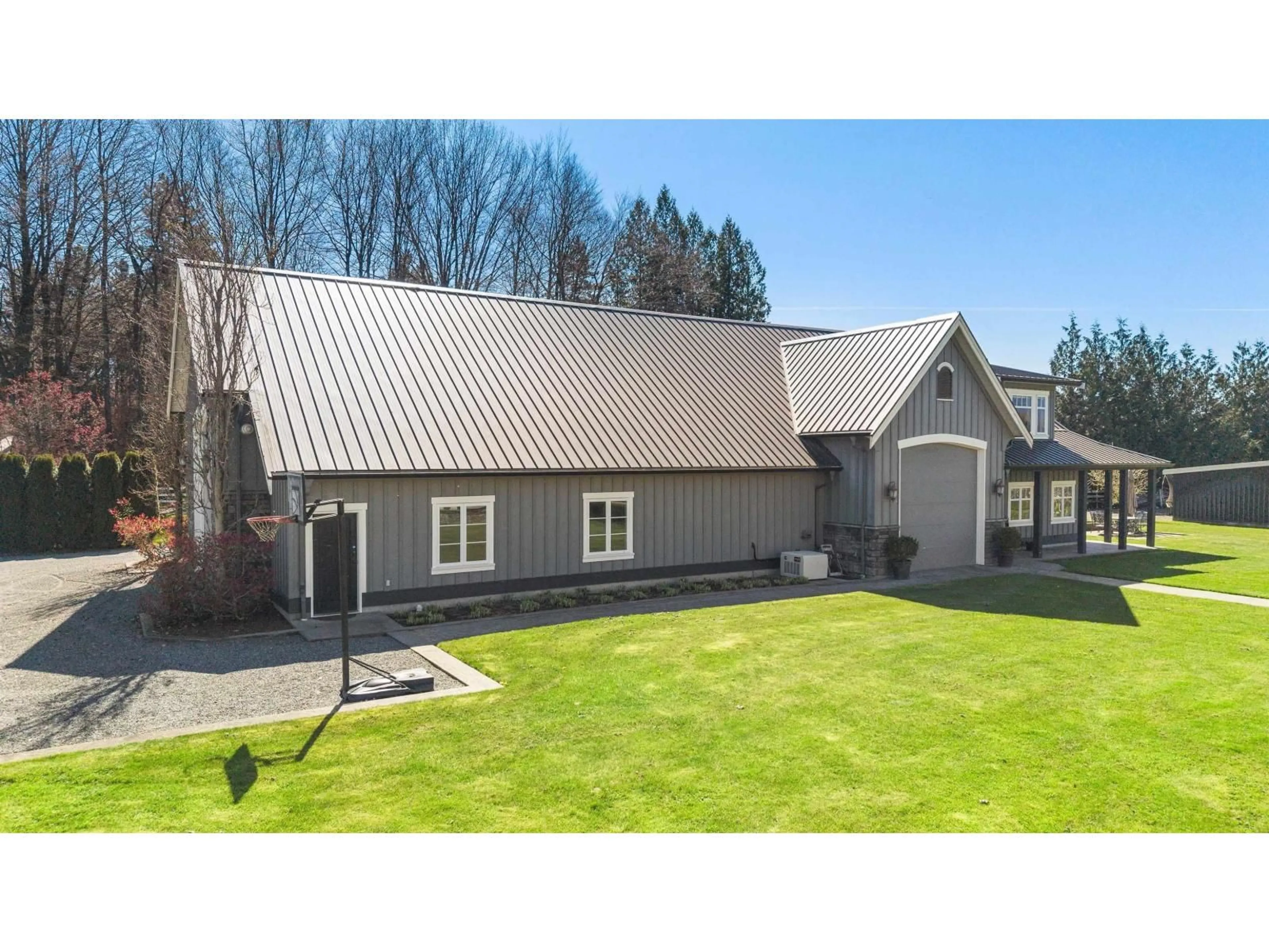 A pic from outside/outdoor area/front of a property/back of a property/a pic from drone, building for 10717 MCGRATH ROAD, Rosedale British Columbia V0X1X2