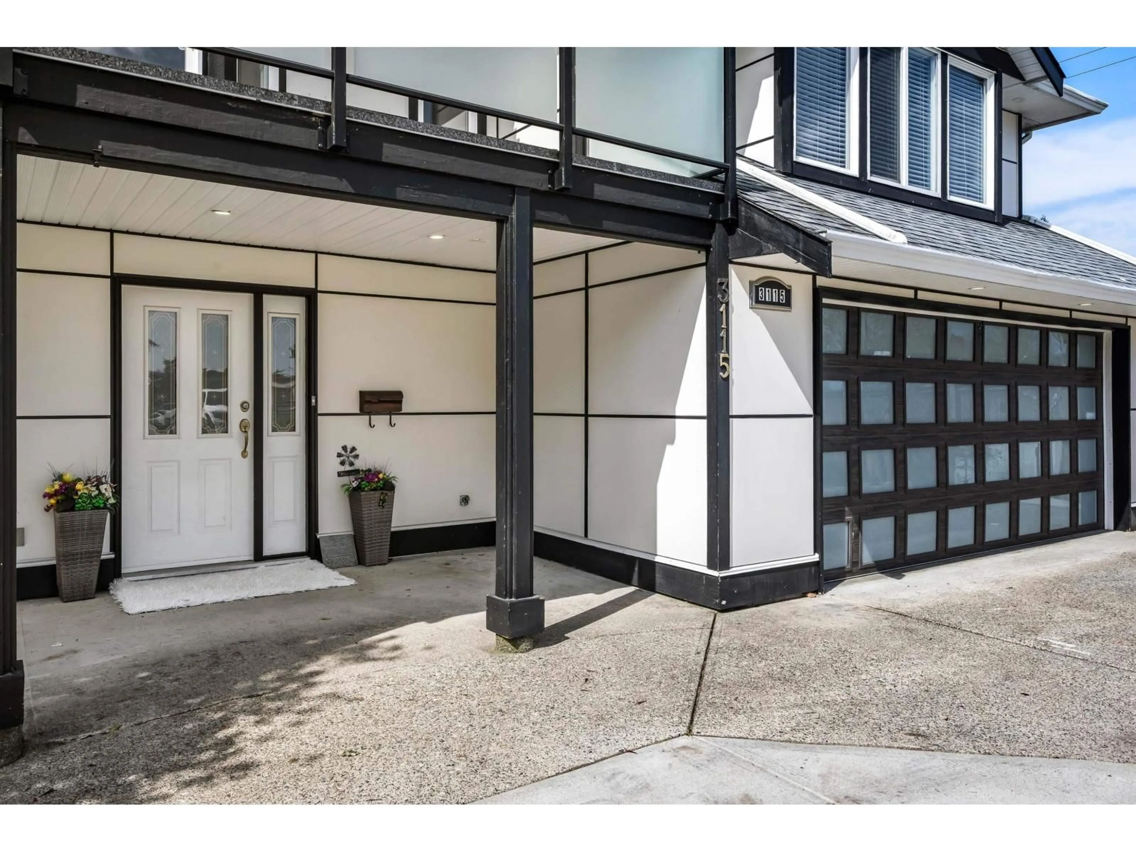 Indoor entryway for 3115 MOUAT DRIVE, Abbotsford British Columbia V2T4E5