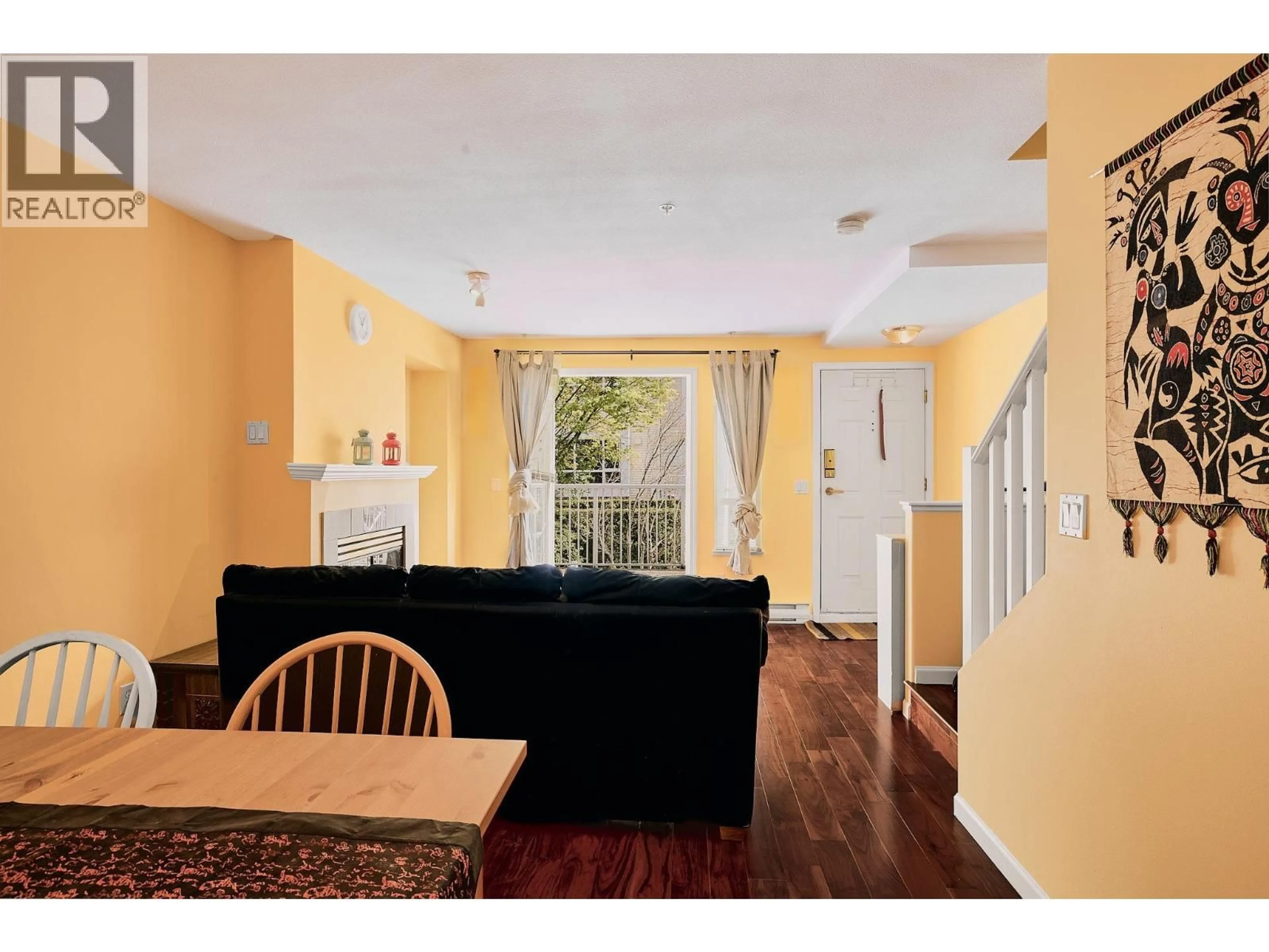 Unknown for 117 - 6588 SOUTHOAKS CRESCENT, Burnaby British Columbia V5E4K1