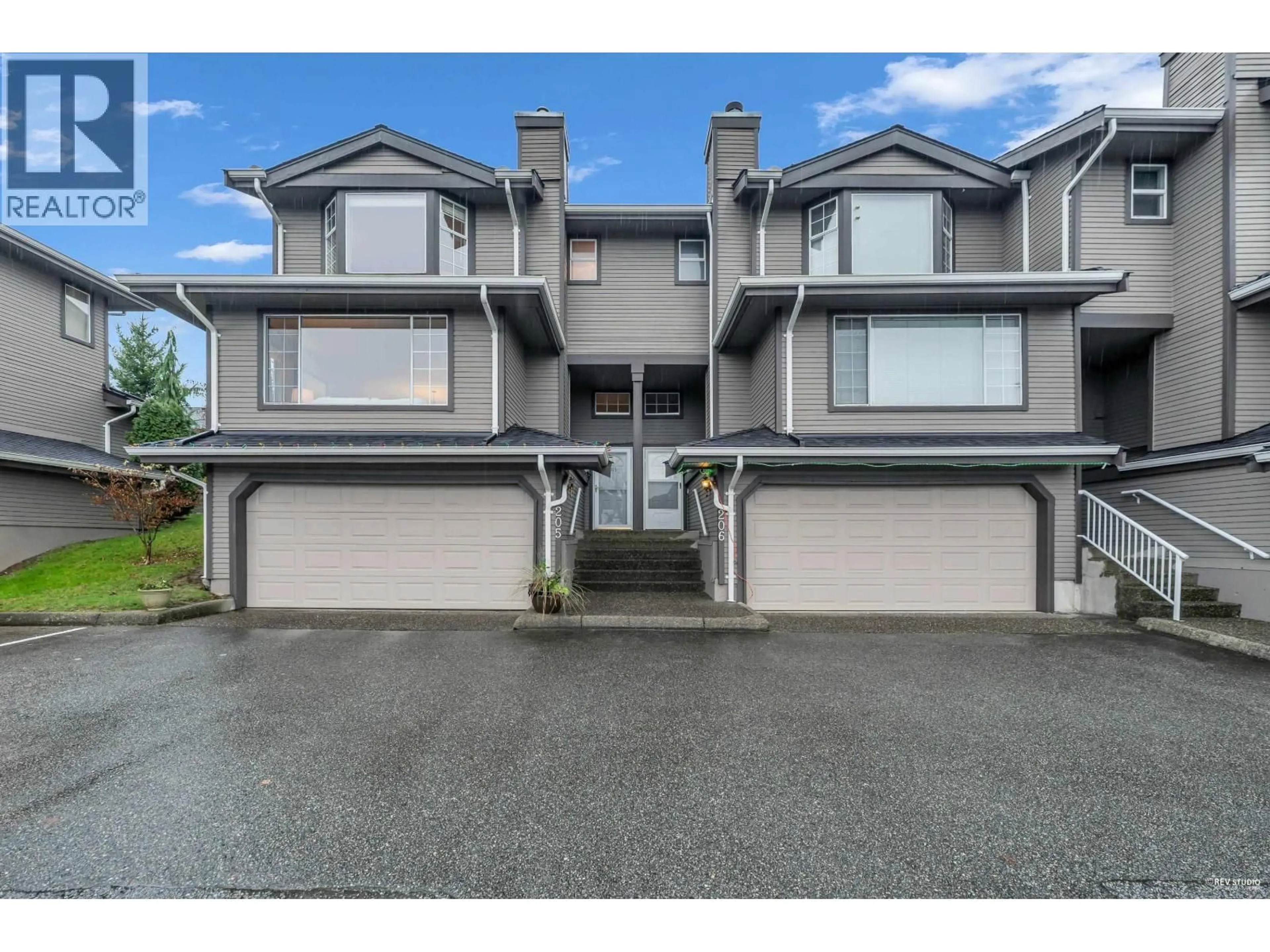A pic from outside/outdoor area/front of a property/back of a property/a pic from drone, street for 205 - 1140 CASTLE CRESCENT, Port Coquitlam British Columbia V3C5R6