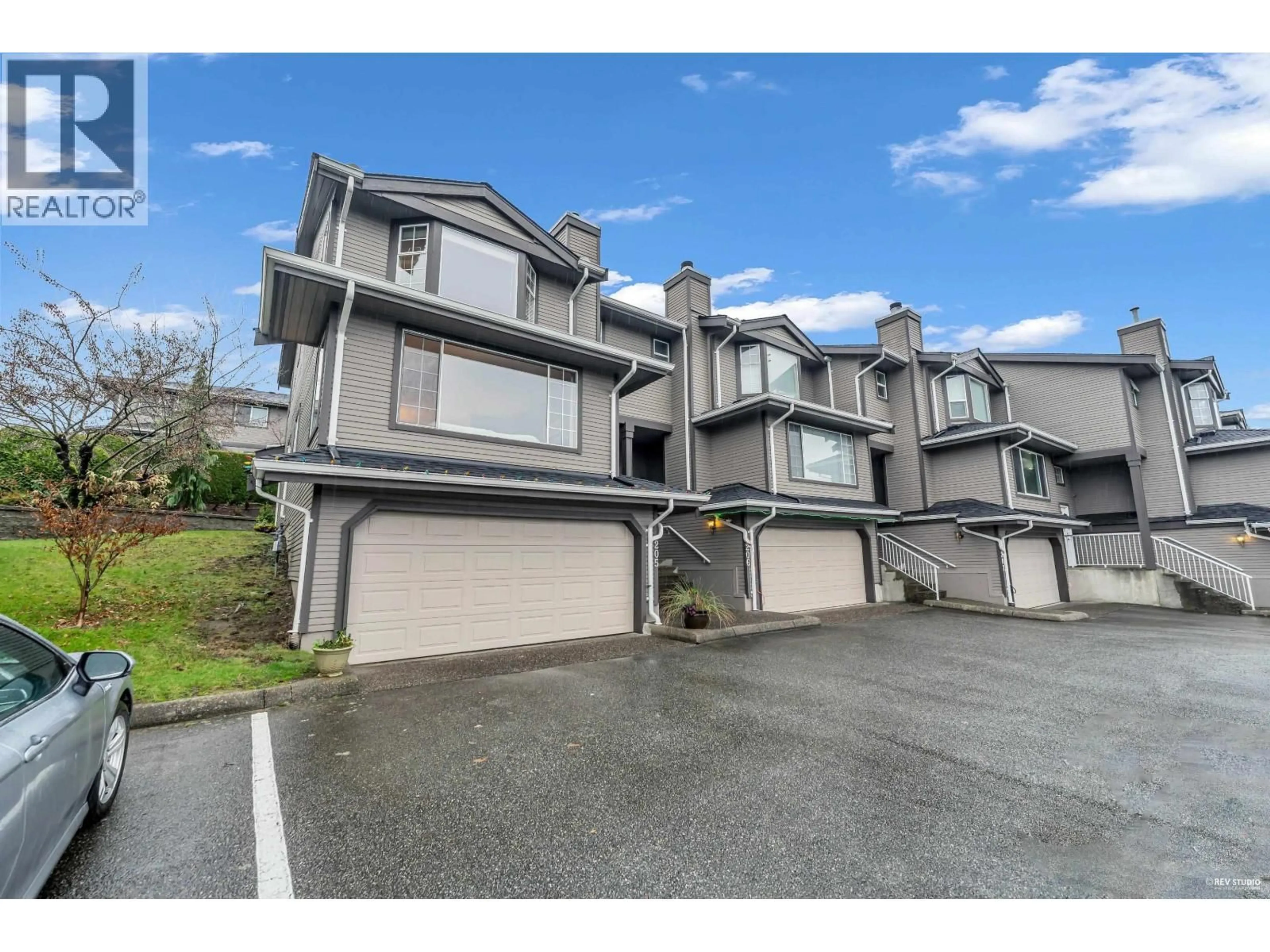 A pic from outside/outdoor area/front of a property/back of a property/a pic from drone, street for 205 - 1140 CASTLE CRESCENT, Port Coquitlam British Columbia V3C5R6