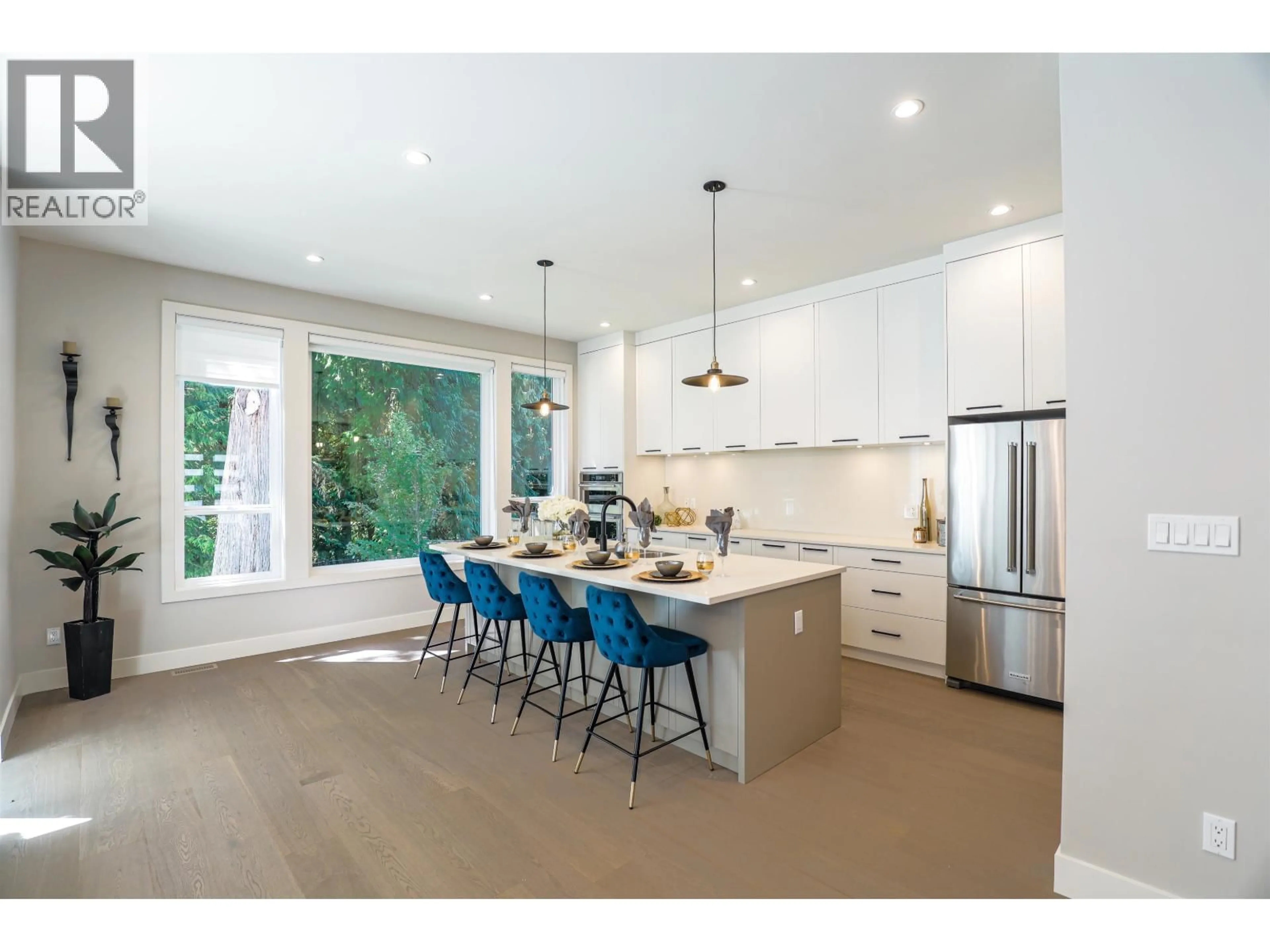 Open concept kitchen, unknown for 1388 MADORE AVENUE, Coquitlam British Columbia V3K3C2