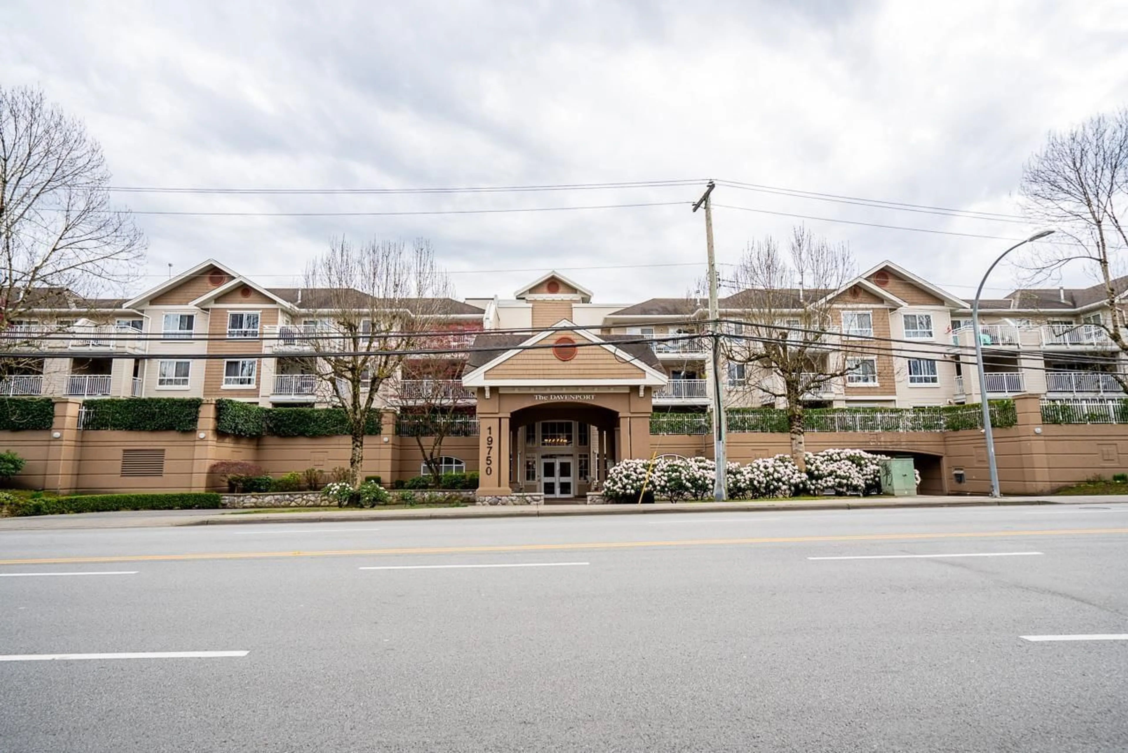 Unknown for 307 - 19750 64 AVENUE, Langley British Columbia V2Y2T1