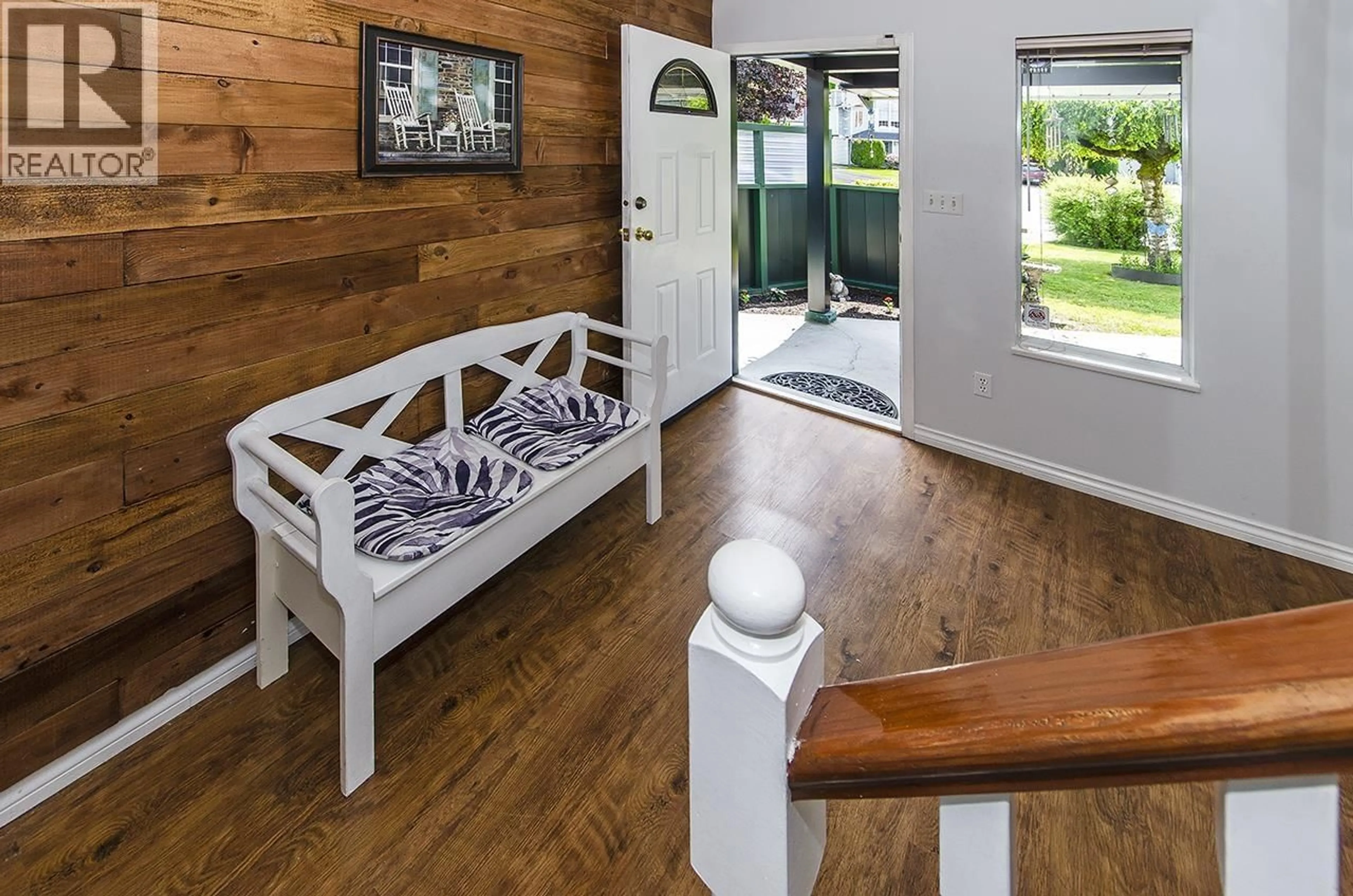 Indoor entryway for 649 PENDER PLACE, Port Coquitlam British Columbia V3B7M2