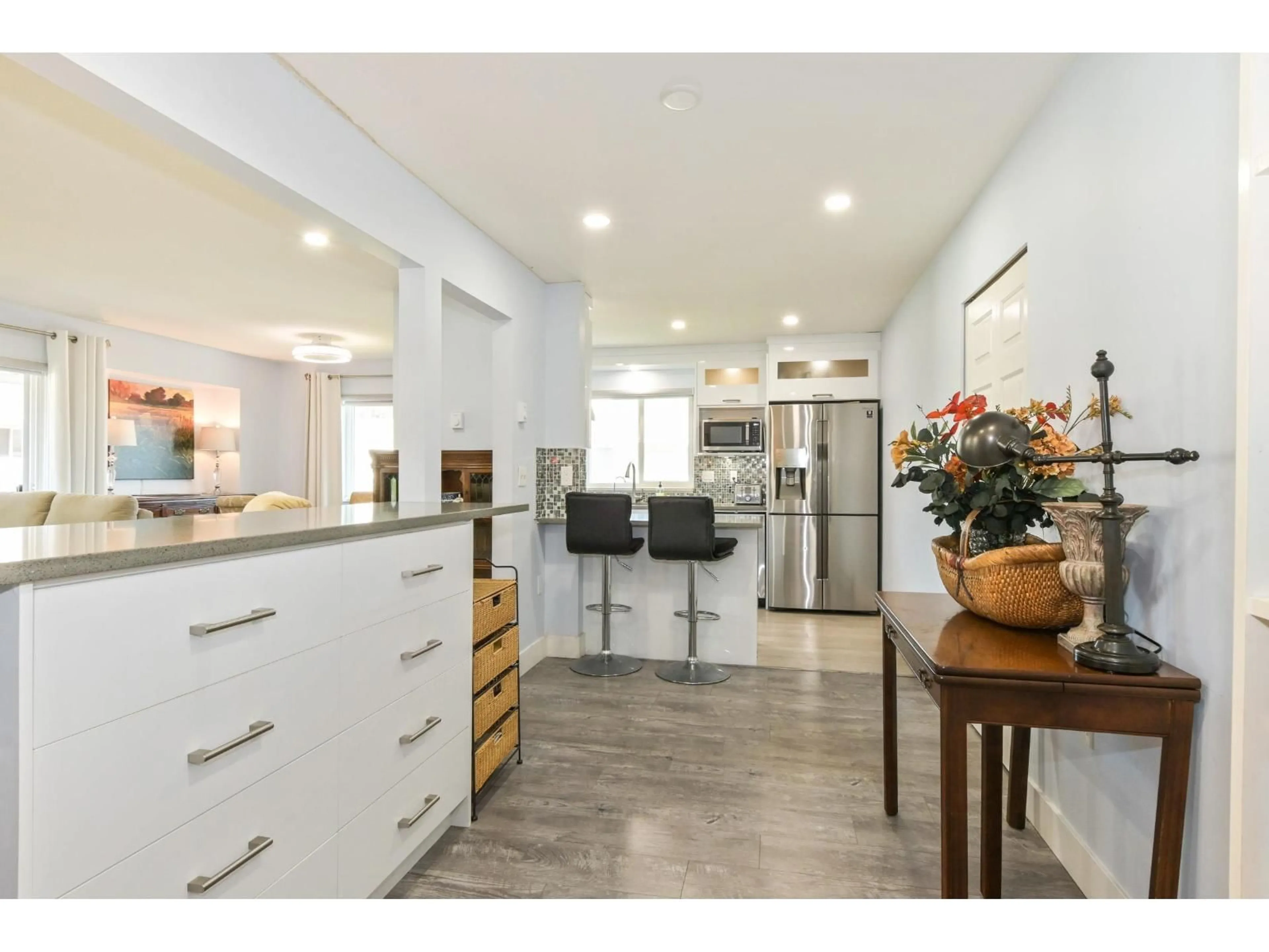 Open concept kitchen, unknown for 20 - 2475 EMERSON STREET, Abbotsford British Columbia V2T4W5